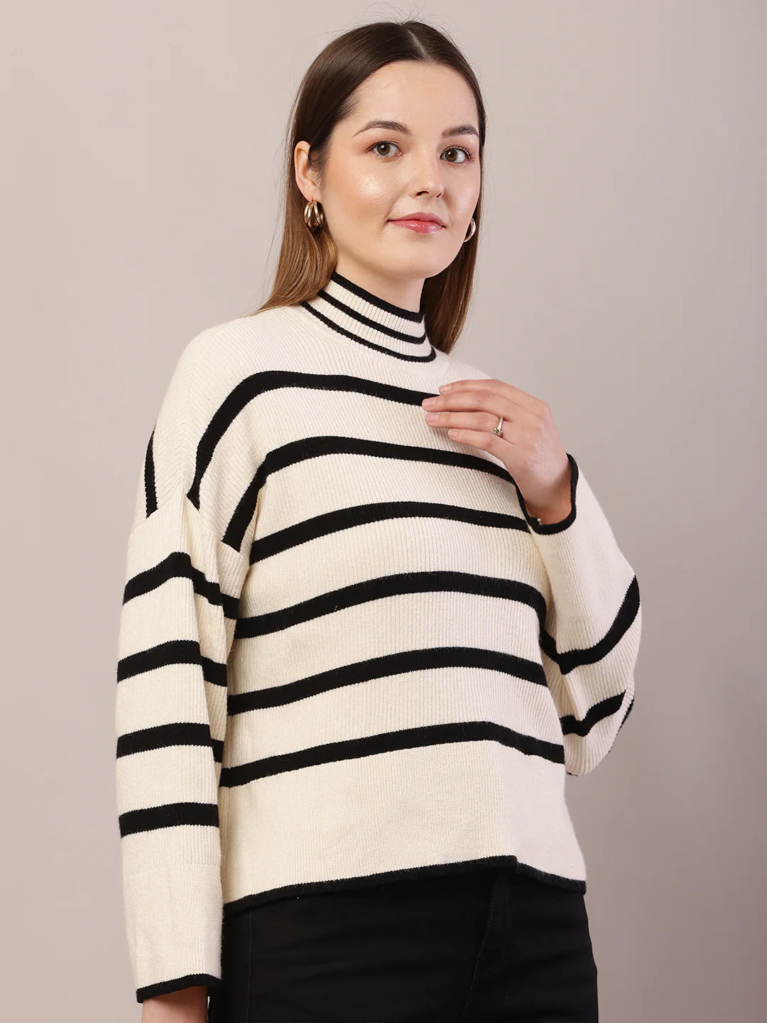 Women cream and black acrylic striped sweater - Image 2