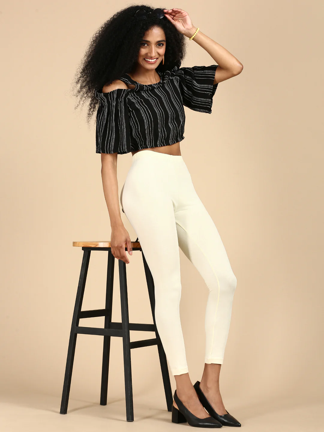 Women Cream Casual Leggings - Image 4