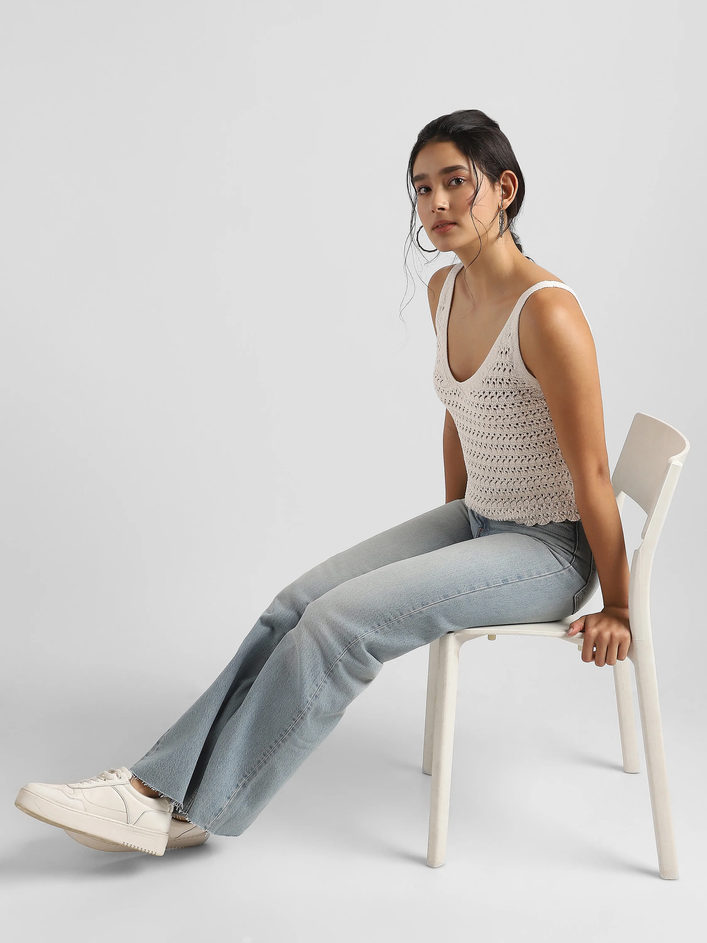 Women Cream Crochet Top - Image 4