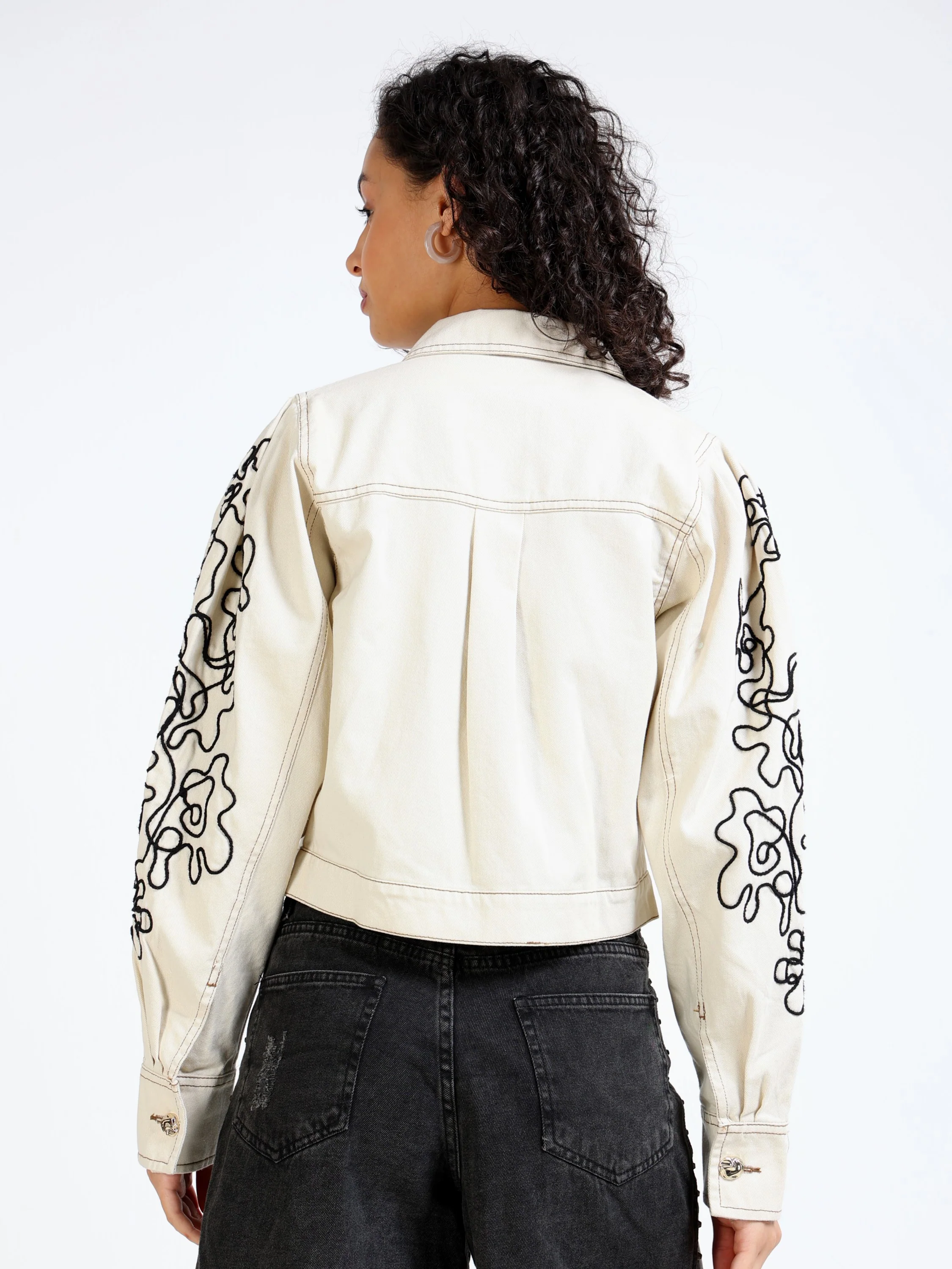 Women Embroidered Denim Jacket - Image 3