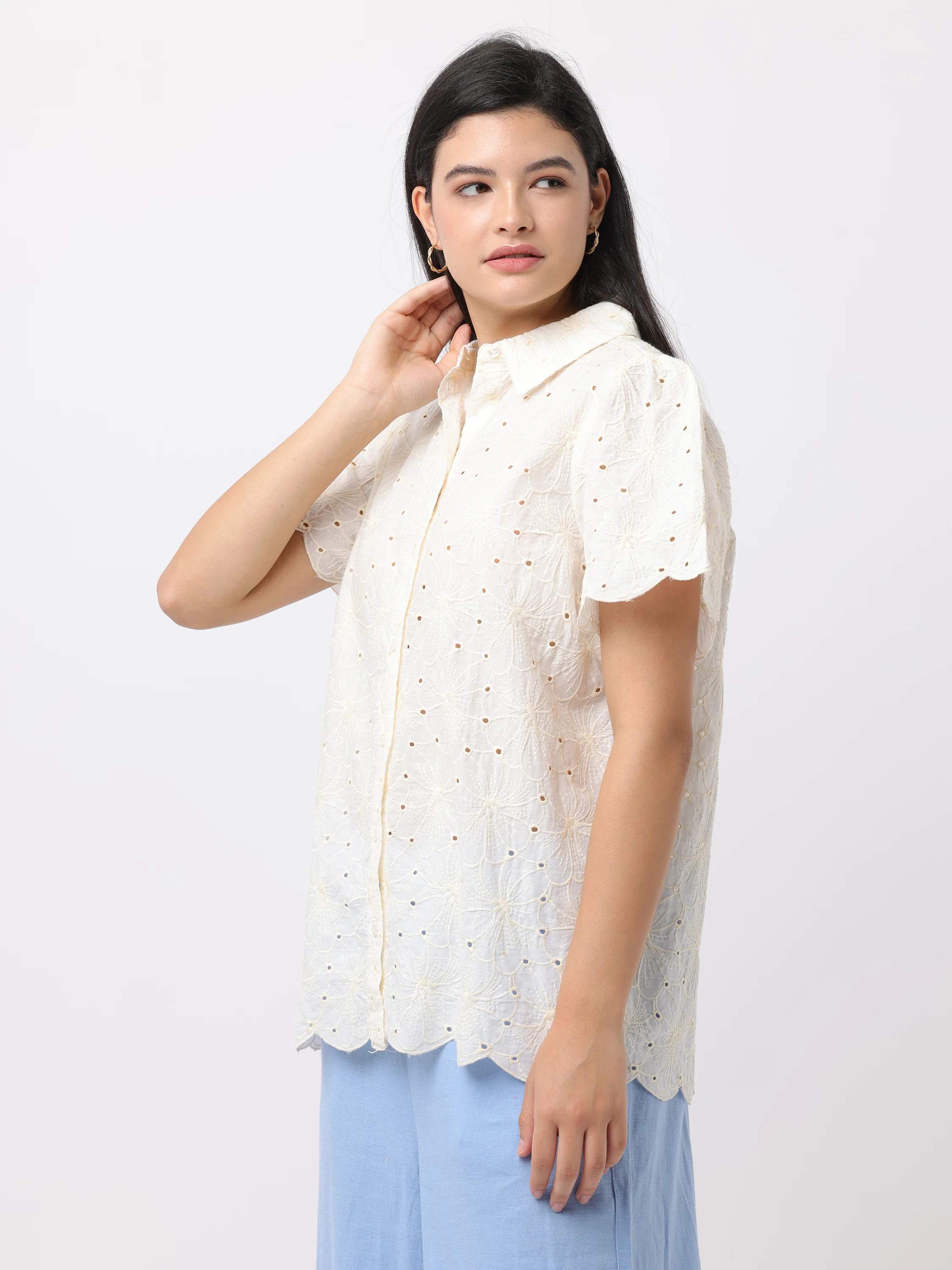 Women Cream Floral Shiffli Top - Image 4