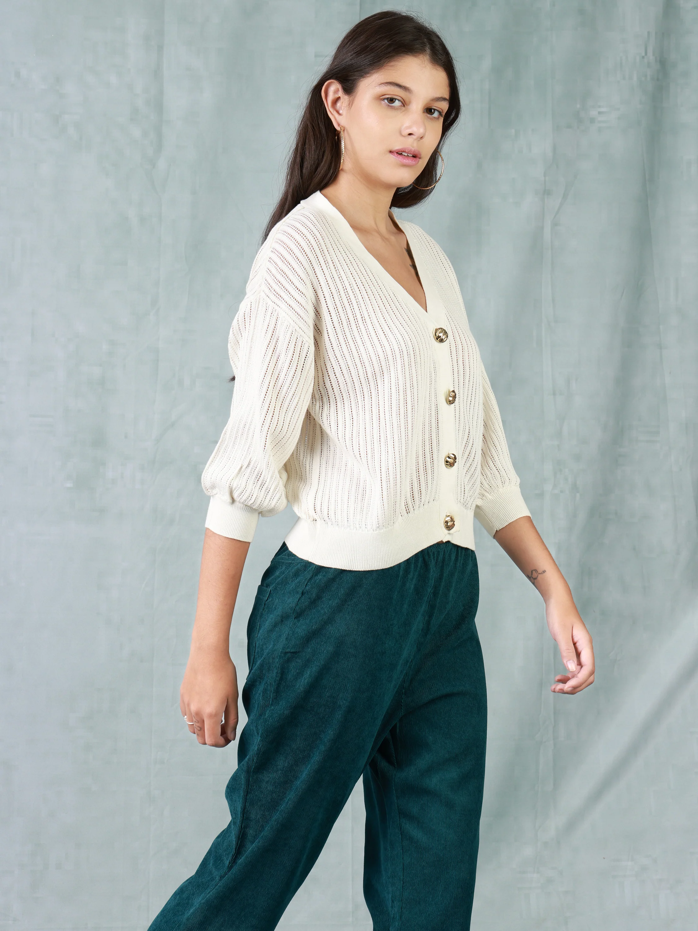 Women Cream Knitted Crop Top - Image 4