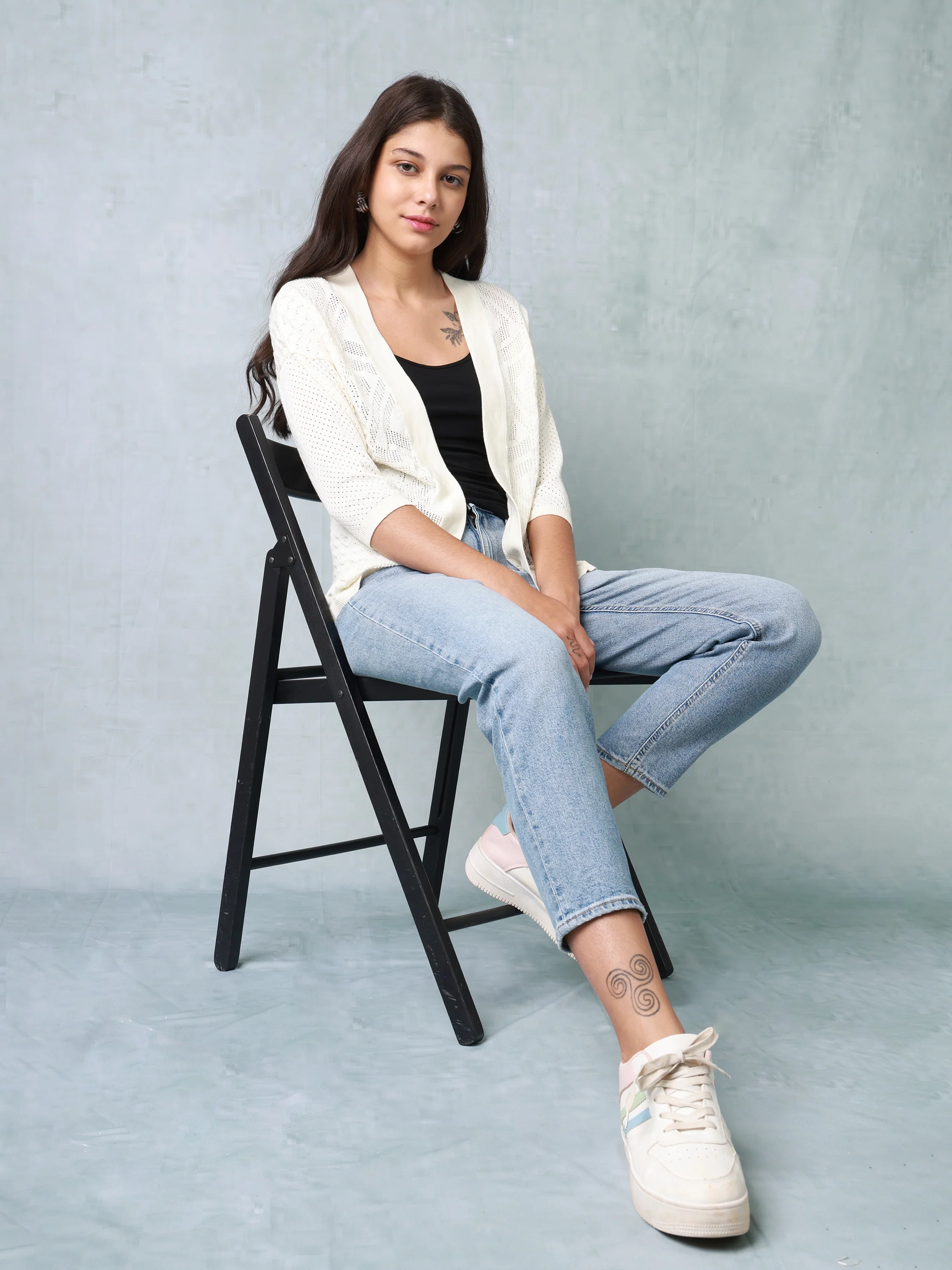 Women Cream Knitted Shrug - Image 2