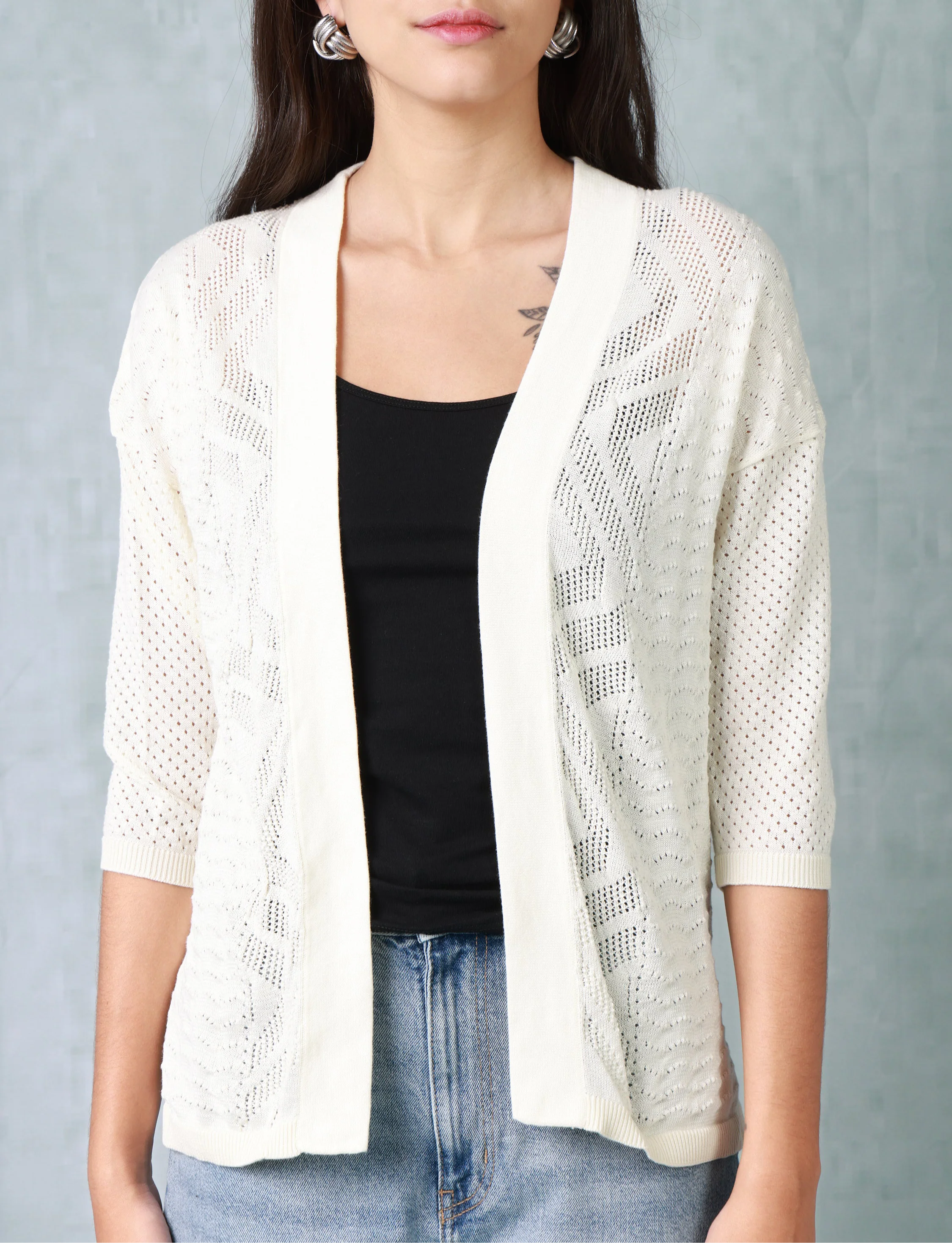 Women Cream Knitted Shrug - Image 3