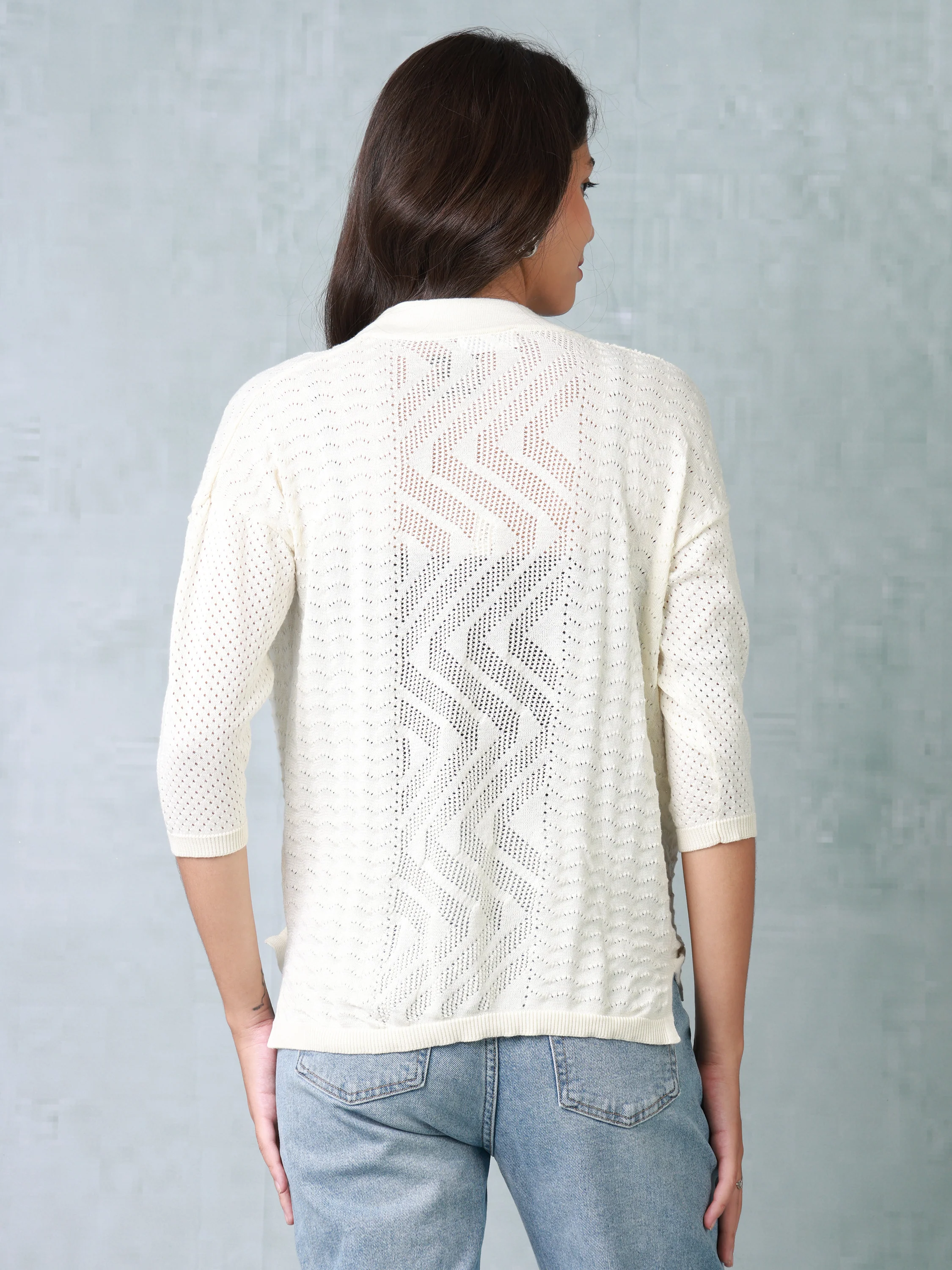 Women Cream Knitted Shrug - Image 4