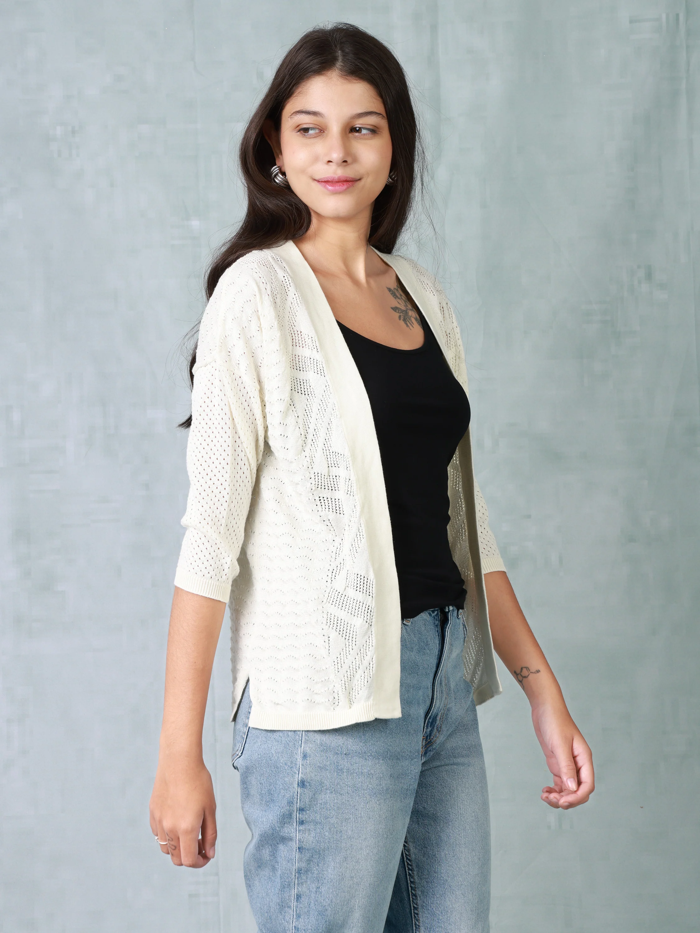 Women Cream Knitted Shrug - Image 6