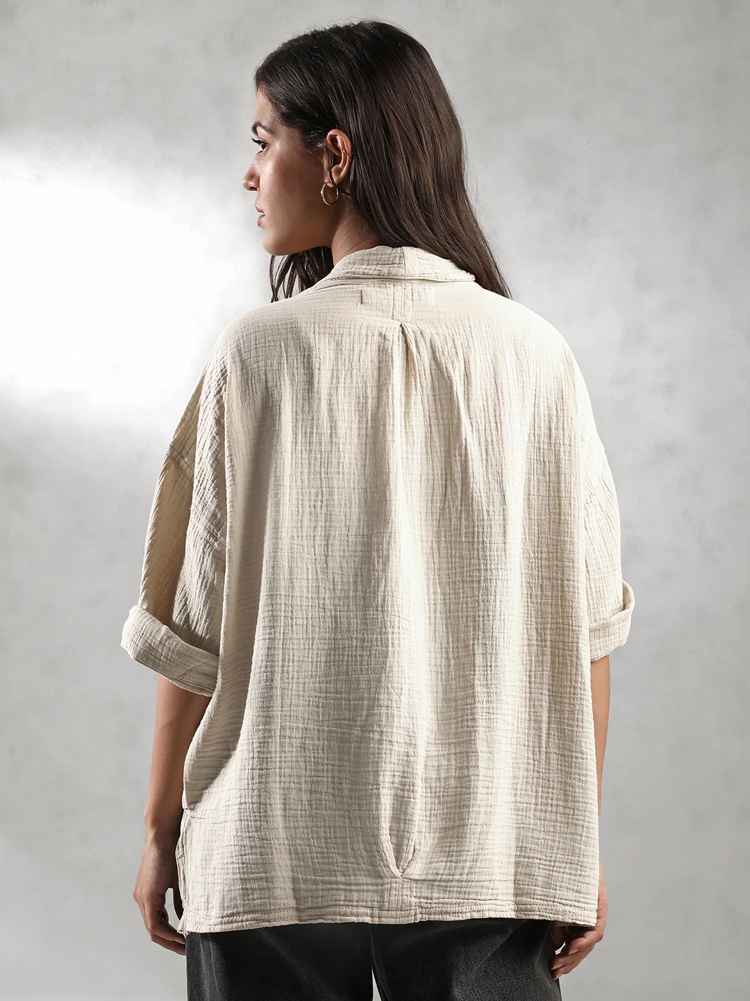 Women Oversize Double Cloth Shirt - Image 4
