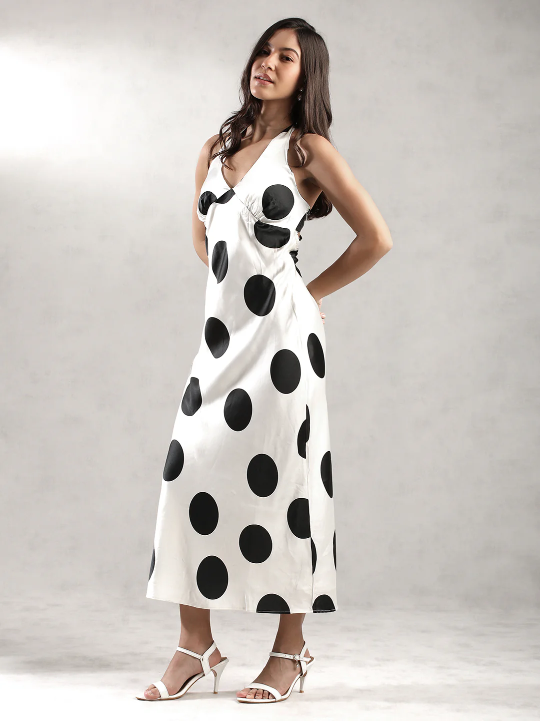 Women Cream Polka Dot Maxi Dress - Image 5