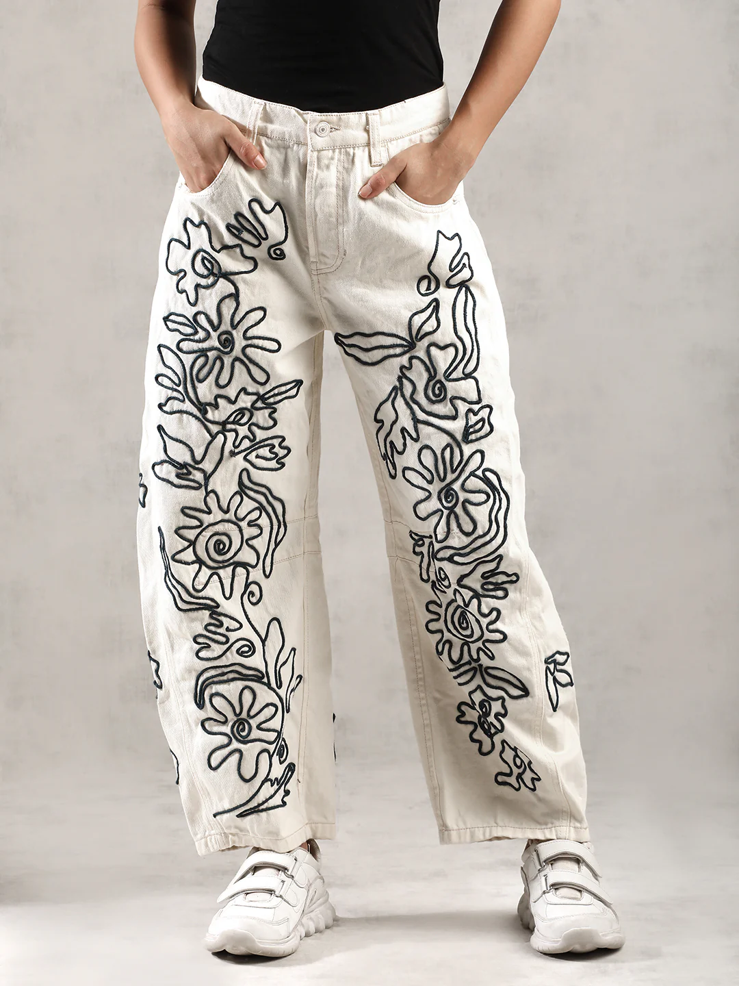 Women Cream Chic Thread Work Denim - Image 5