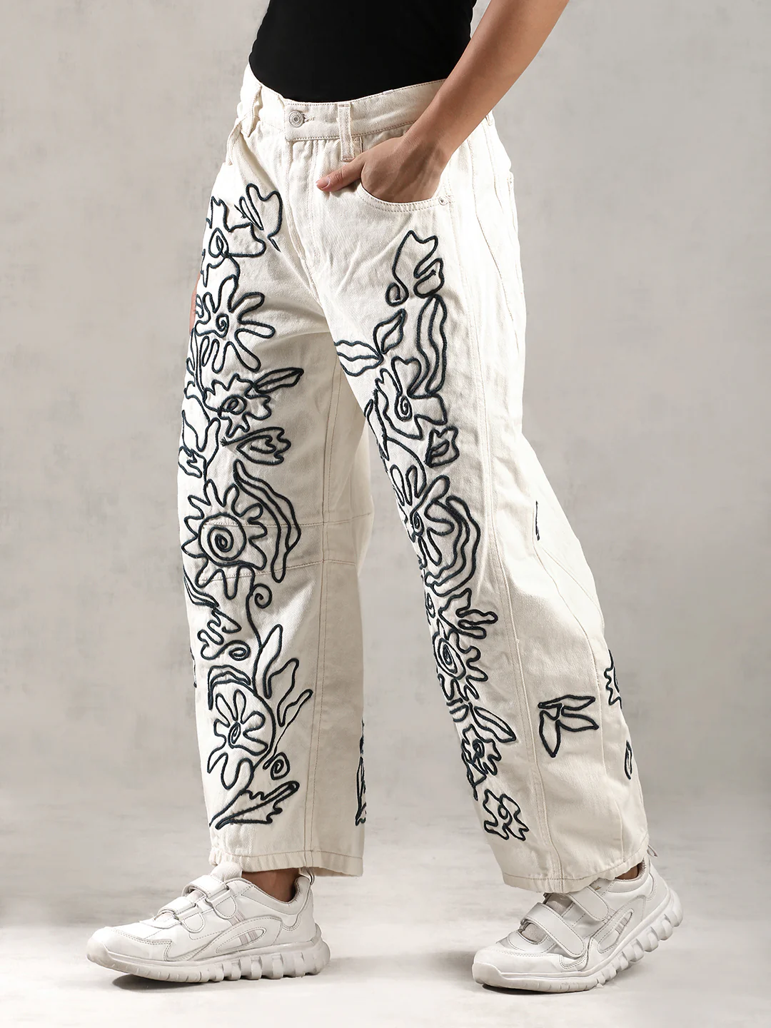 Women Cream Chic Thread Work Denim - Image 6