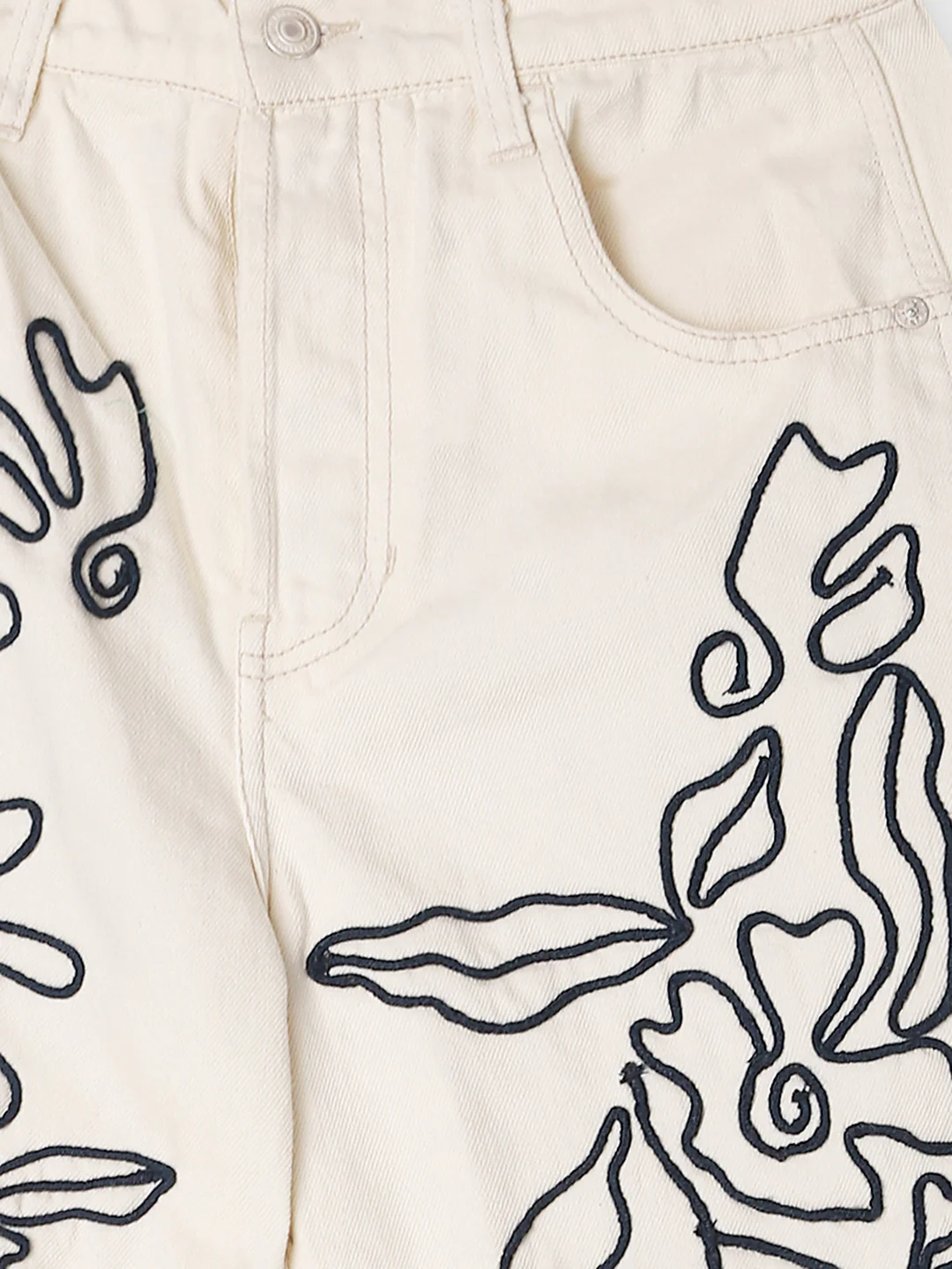 Women Cream Chic Thread Work Denim - Image 8
