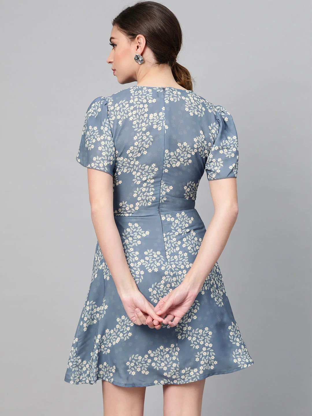 Women Dark Blue Floral Flared Skater Dress - Image 3