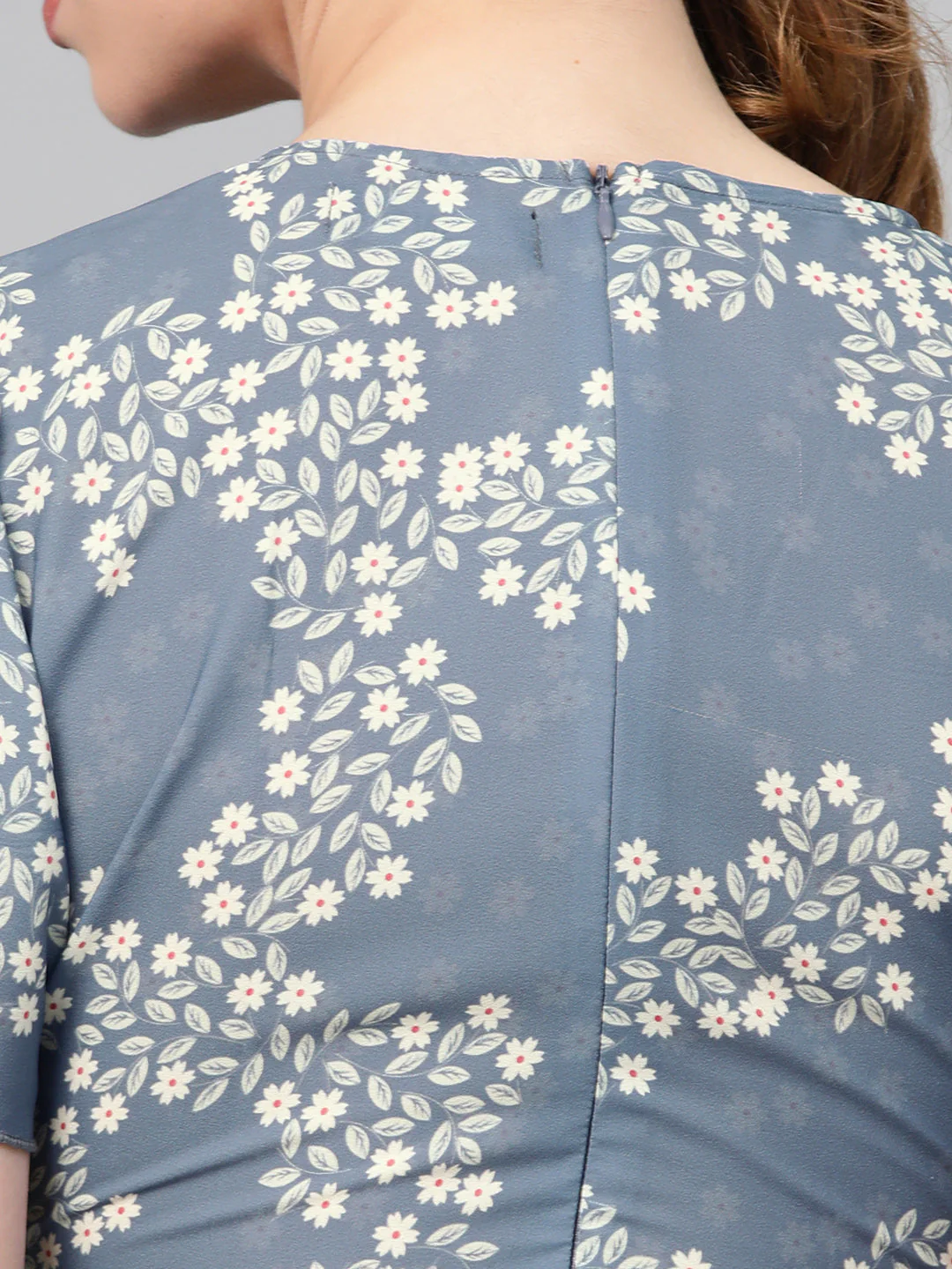 Women Dark Blue Floral Flared Skater Dress - Image 6