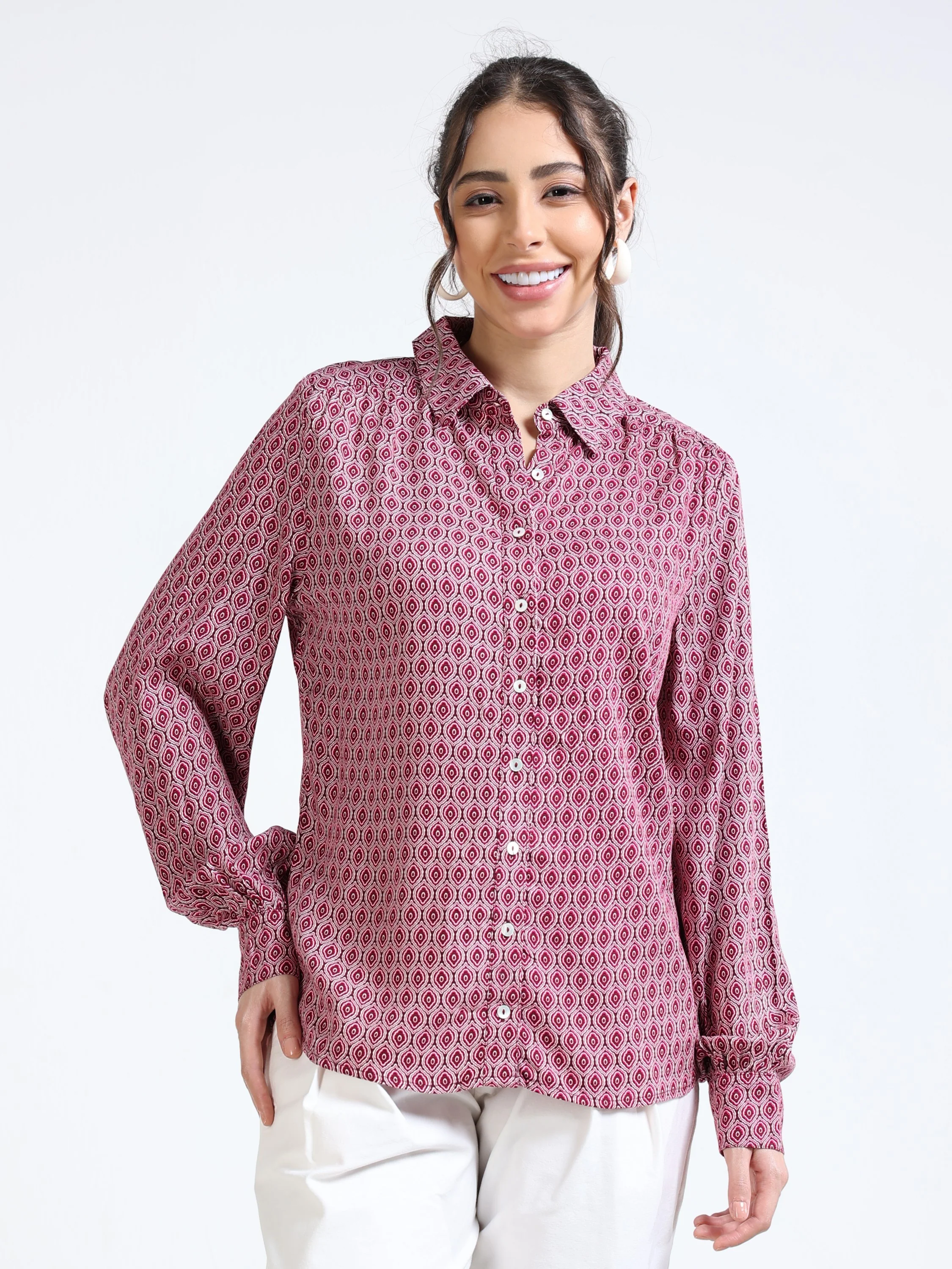 Women Printed Regular Fit Shirt - Image 4