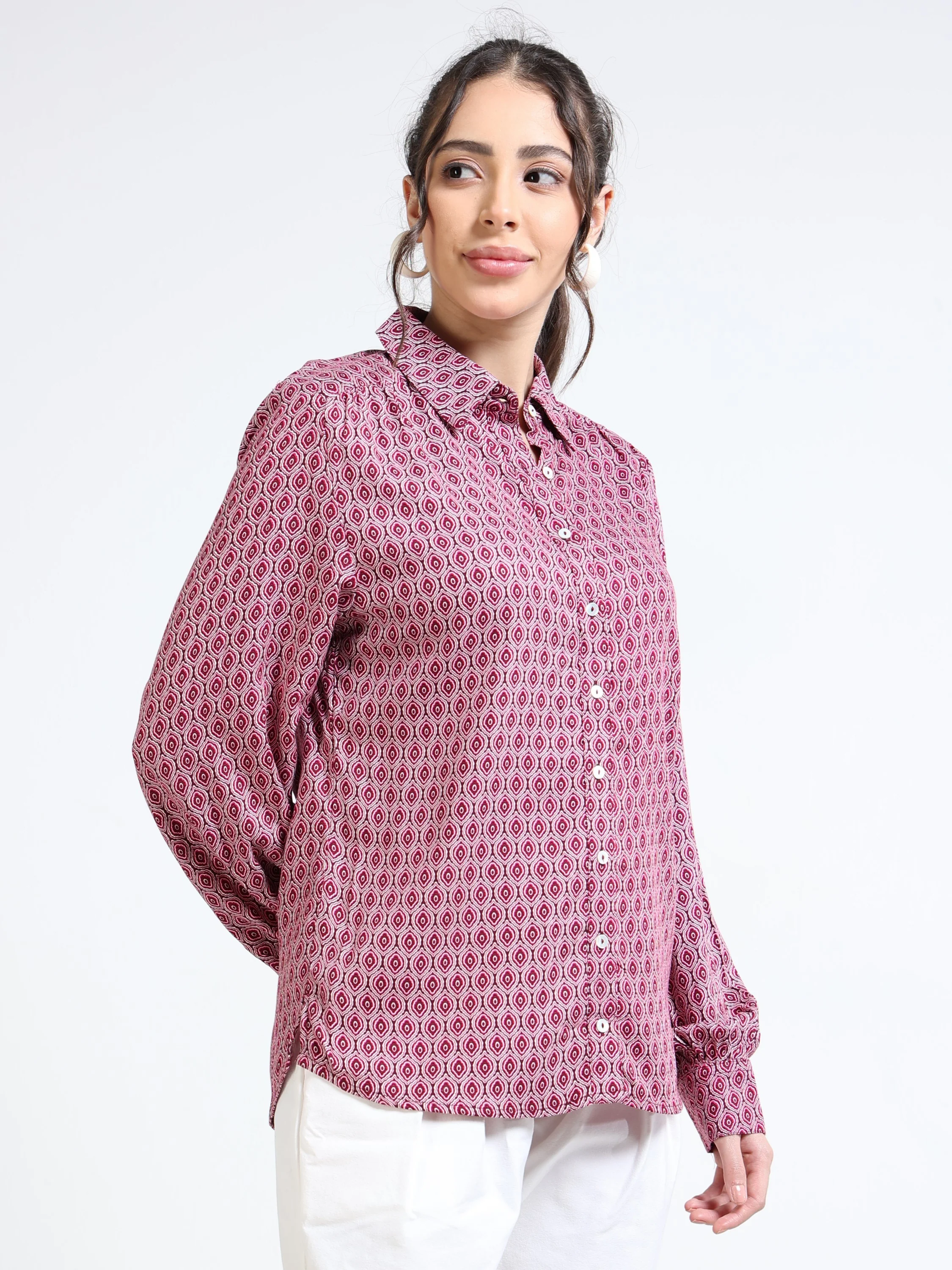 Women Printed Regular Fit Shirt - Image 5