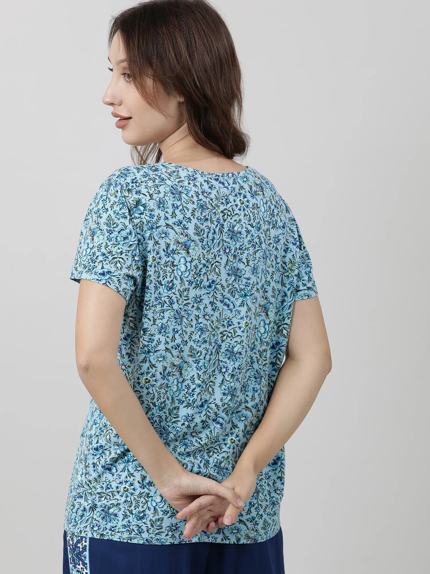 Women Floral Print Regular Fit shirt - Image 6
