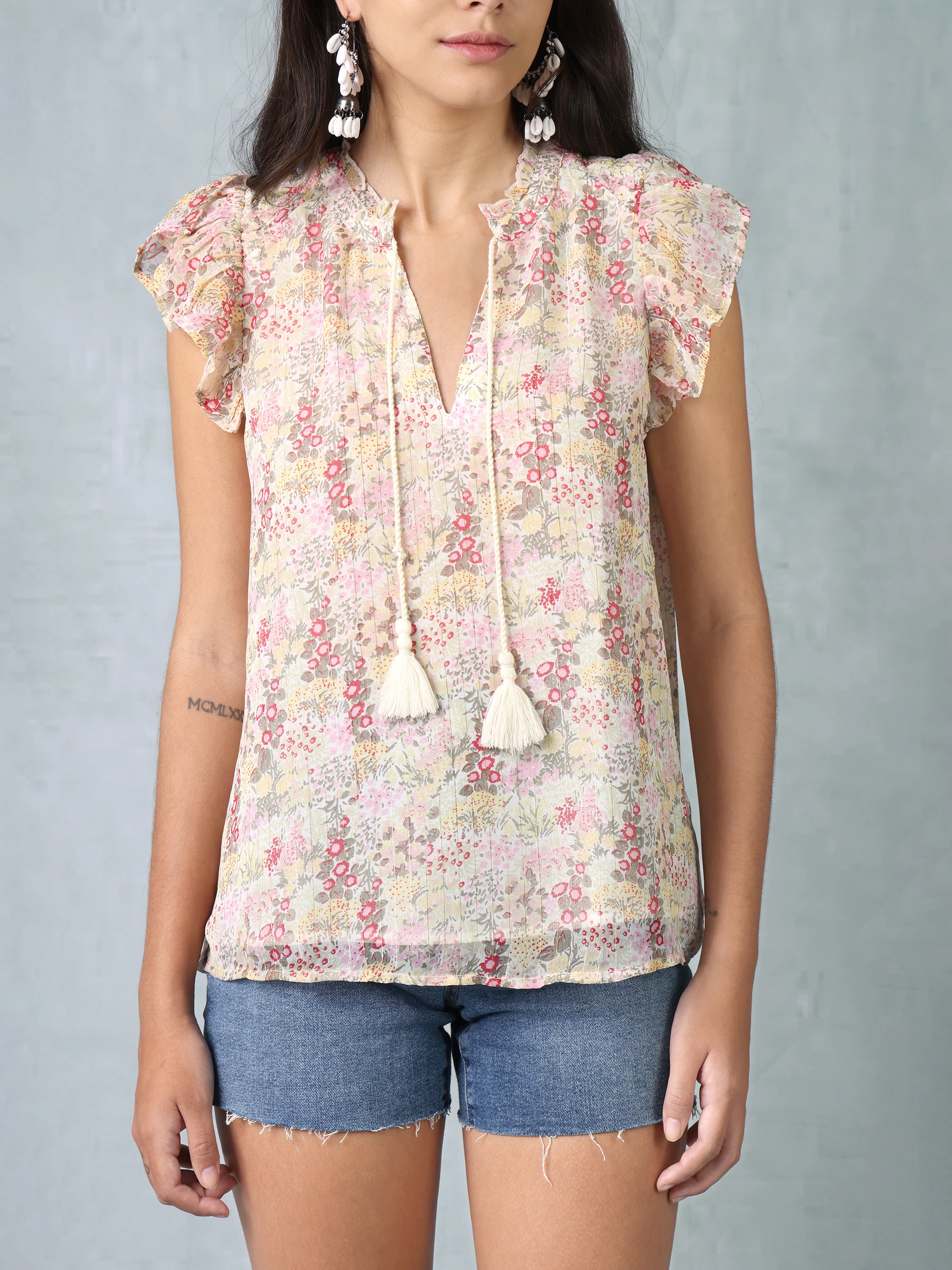 Women Floral Printed Regular Fit Top - Image 6