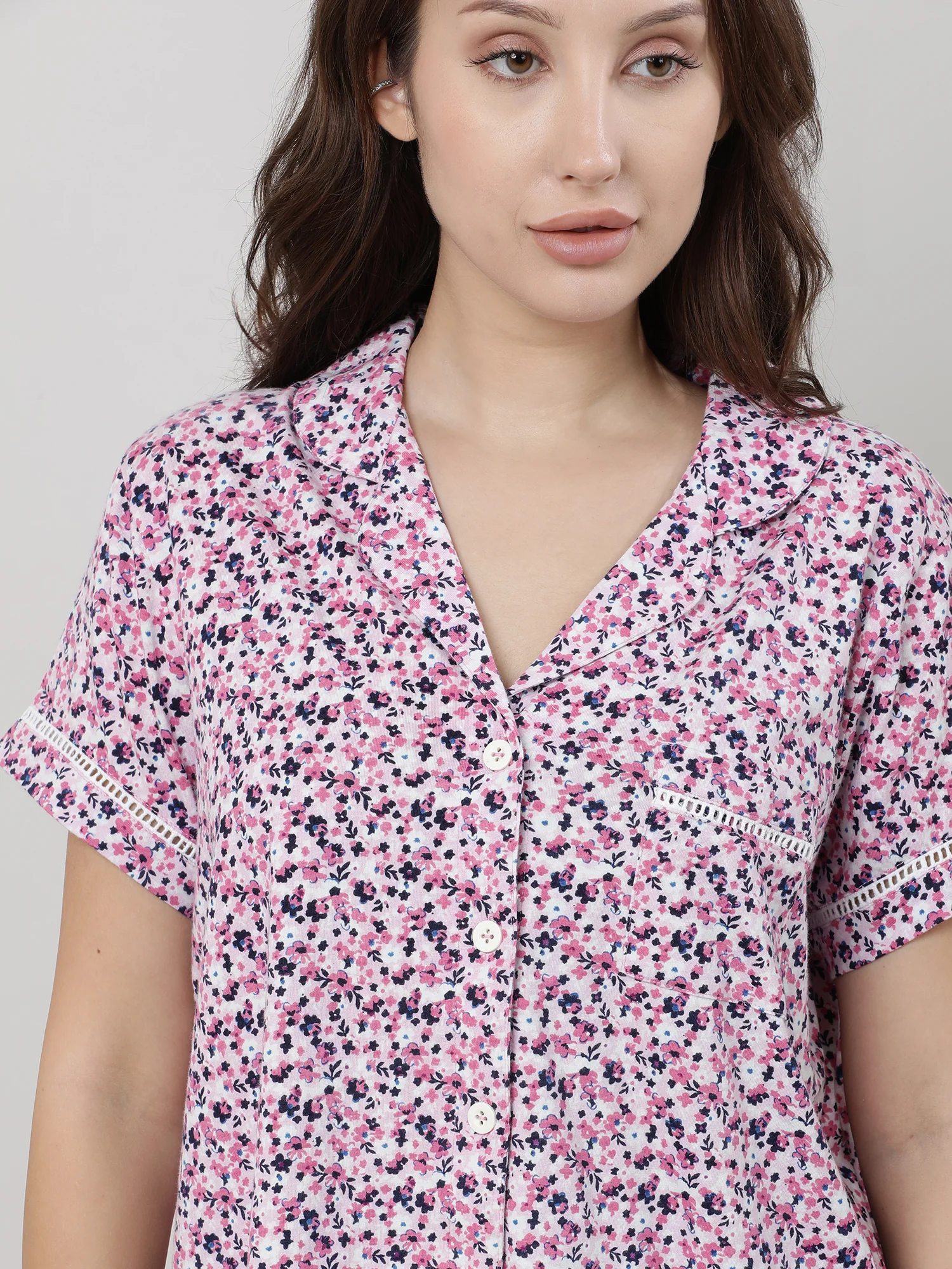 Women Floral Short Sleeves Shirt - Image 5