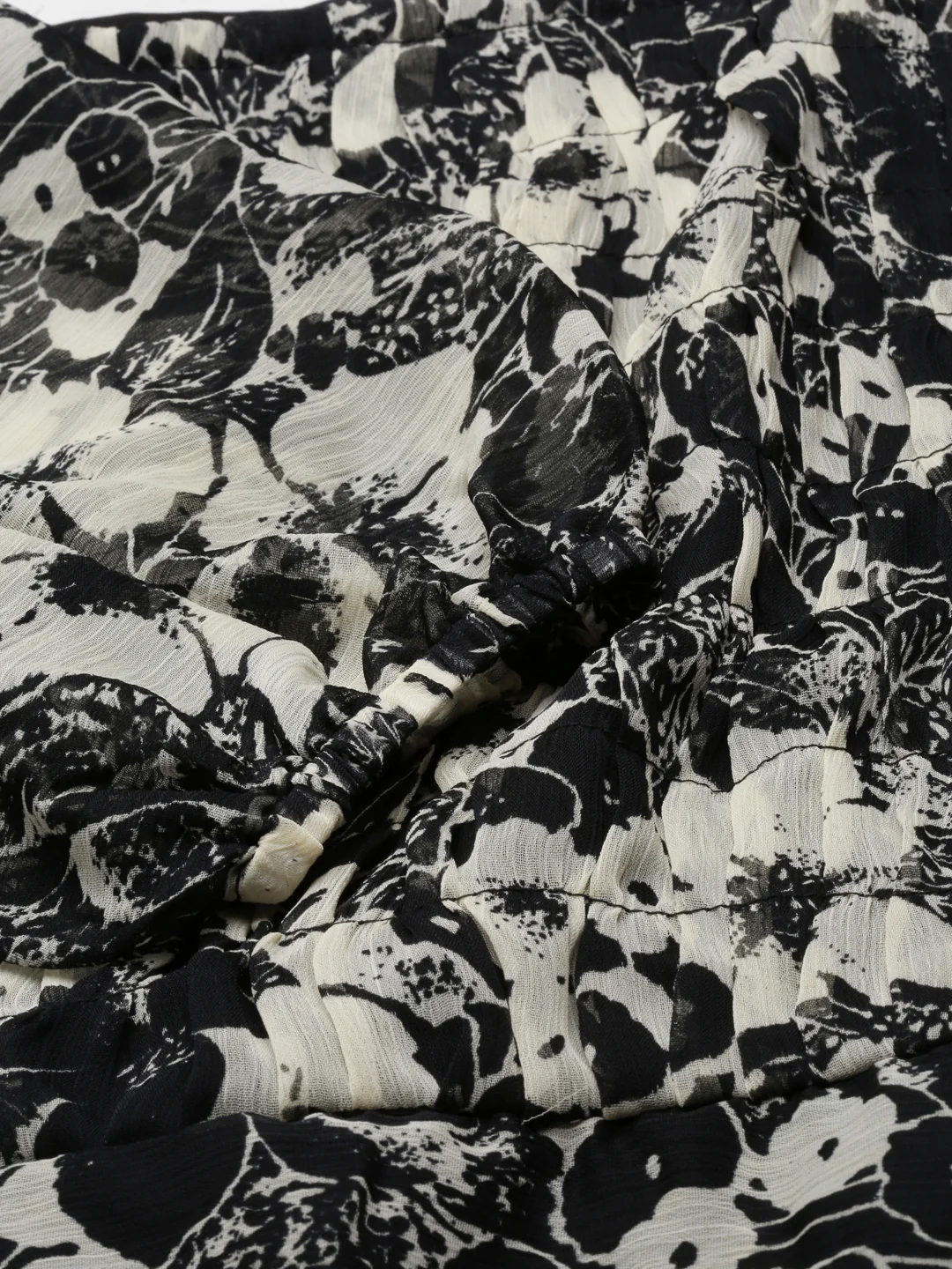 Women Floral Woven Maxi Chiffon Dress - Image 9