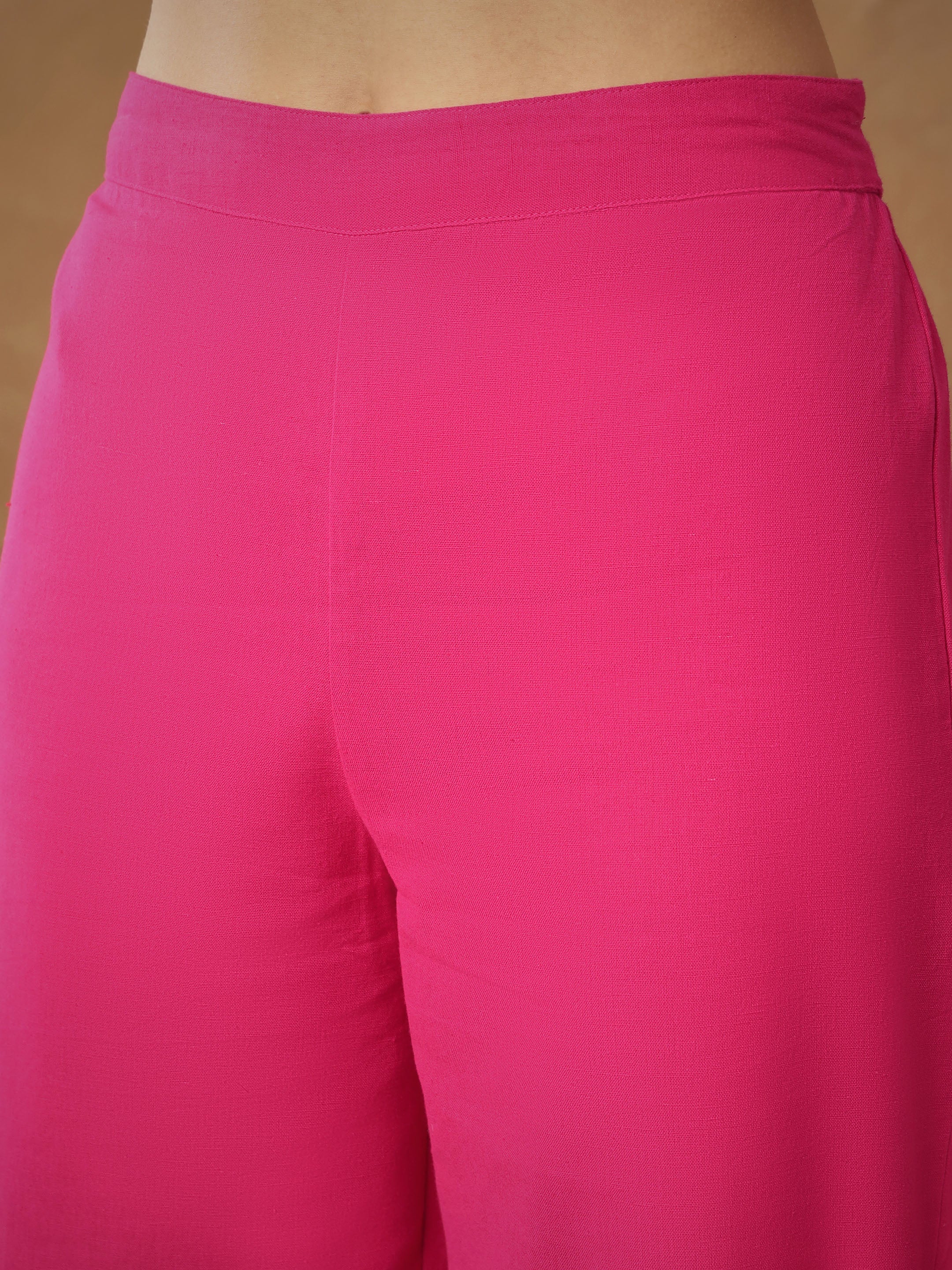 Women Fuchsia Embroidered Kaftan With Cami & Straight Pants - Image 5