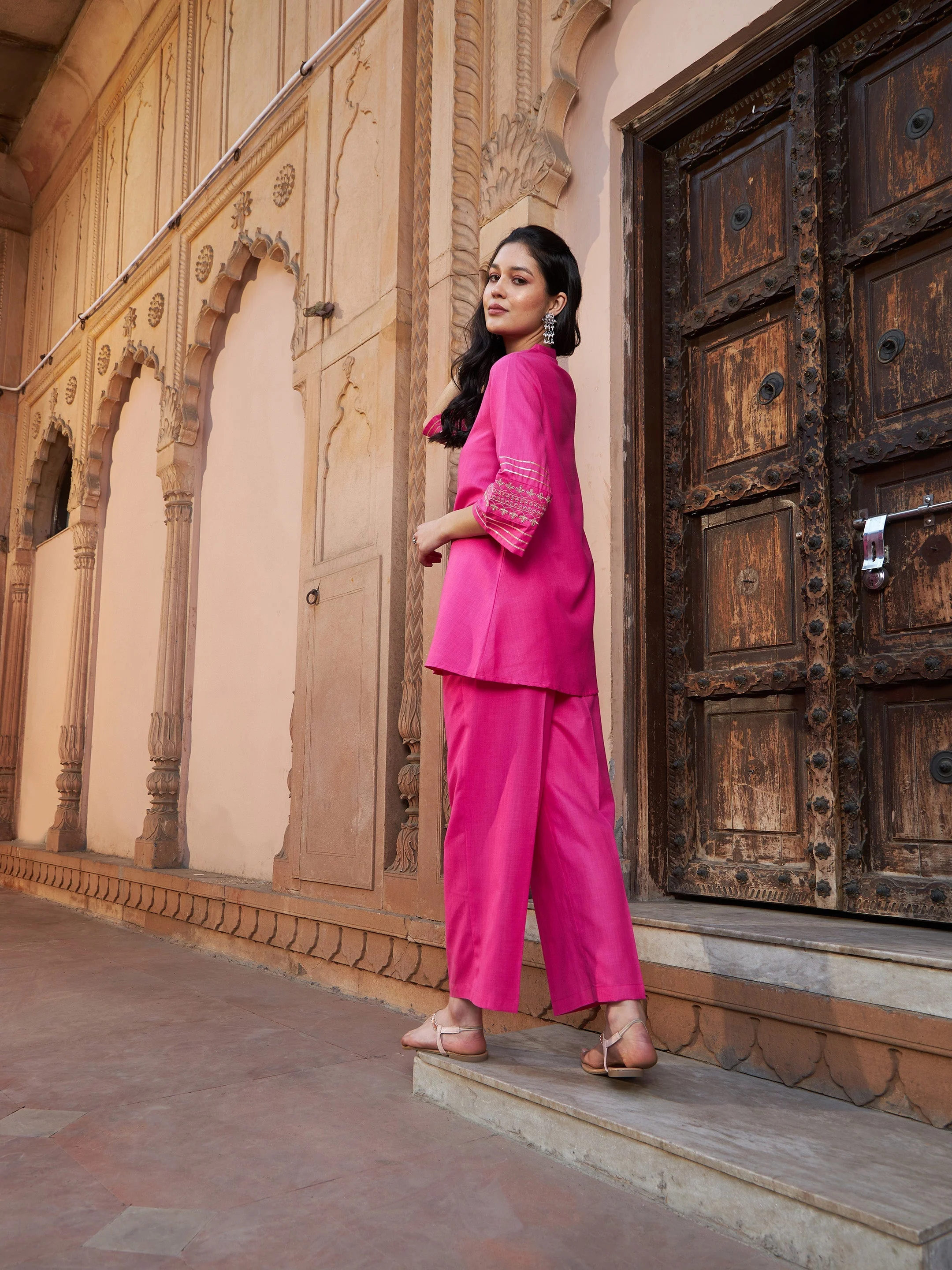 Women Fuchsia Embroidered Sleeve Shirt Kurti With Palazzos - Image 4