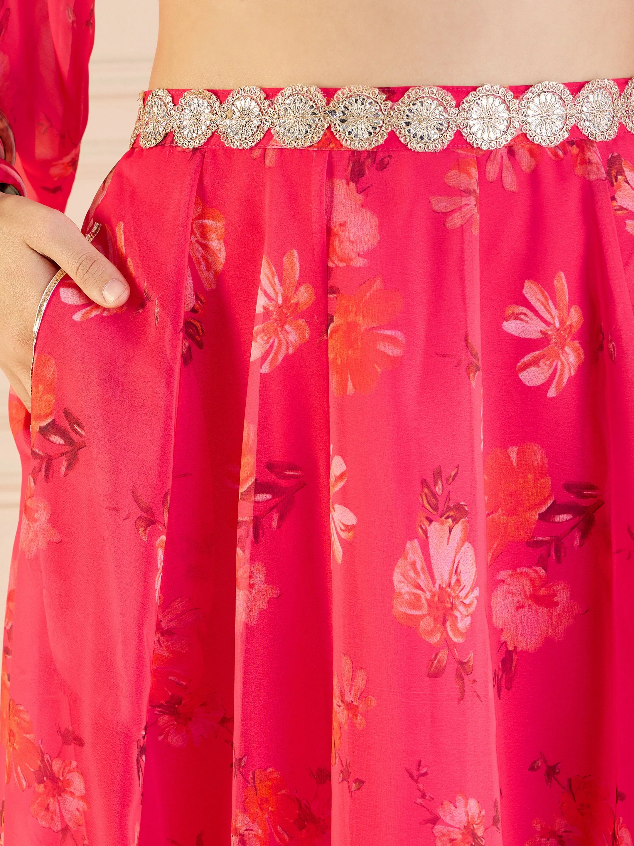 Women Fuchsia Floral Anarkali Skirt With Front Dori Crop Top - Image 5