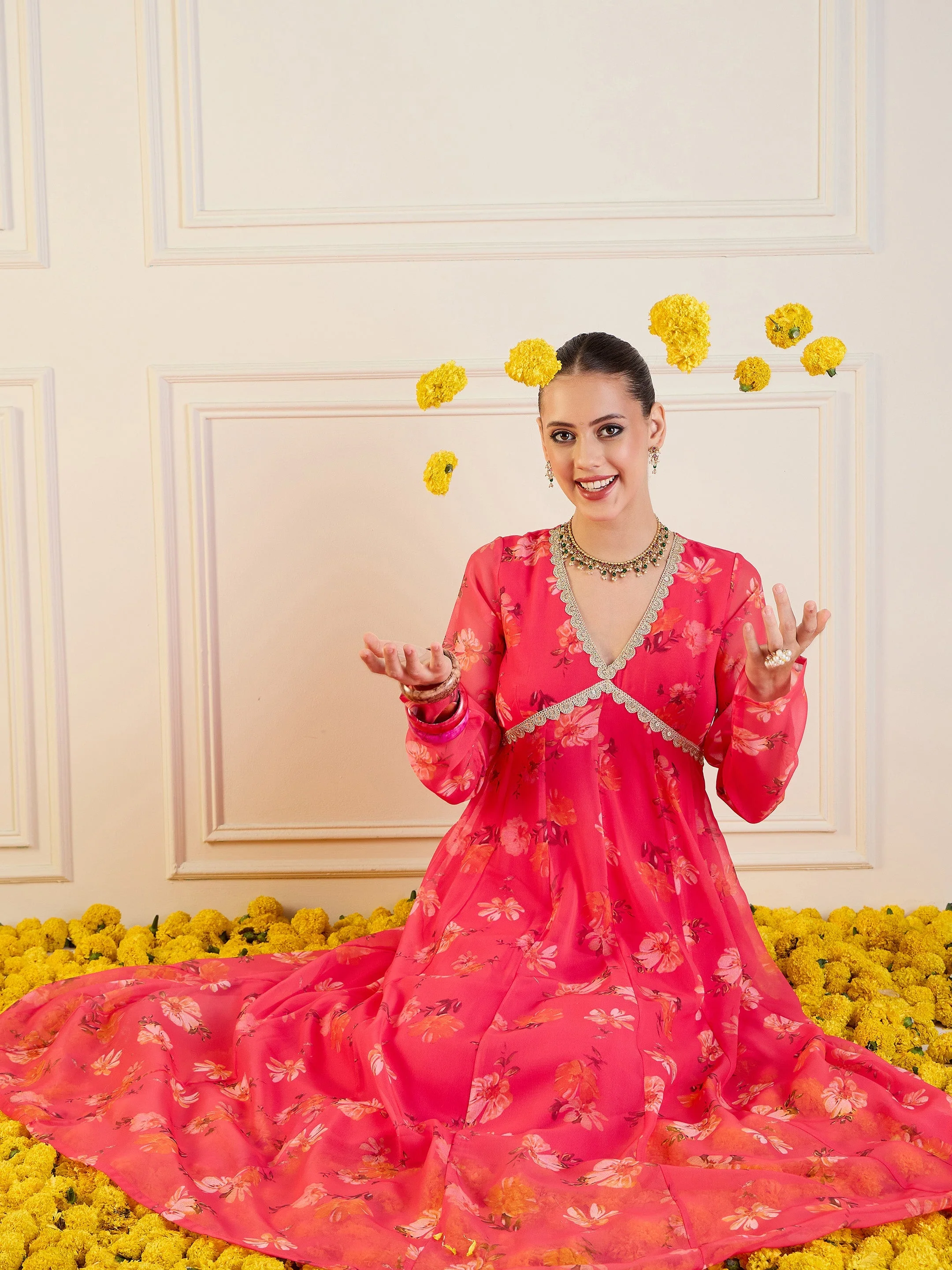 Women Fuchsia Floral Long Anarkali Kurta - Image 2