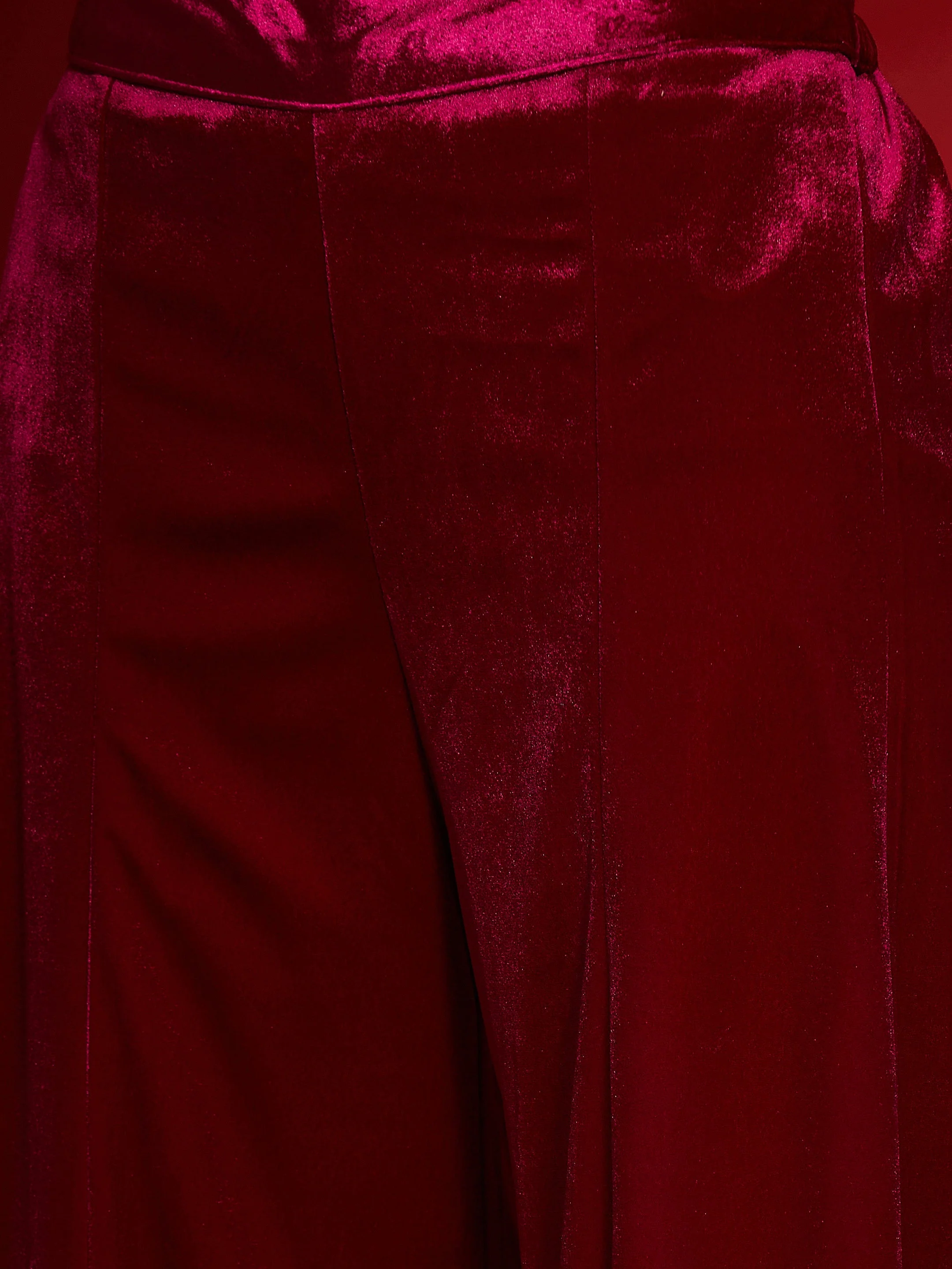 Women Fuchsia Velvet Placket Emb Short Kurta With Palazzos - Image 5