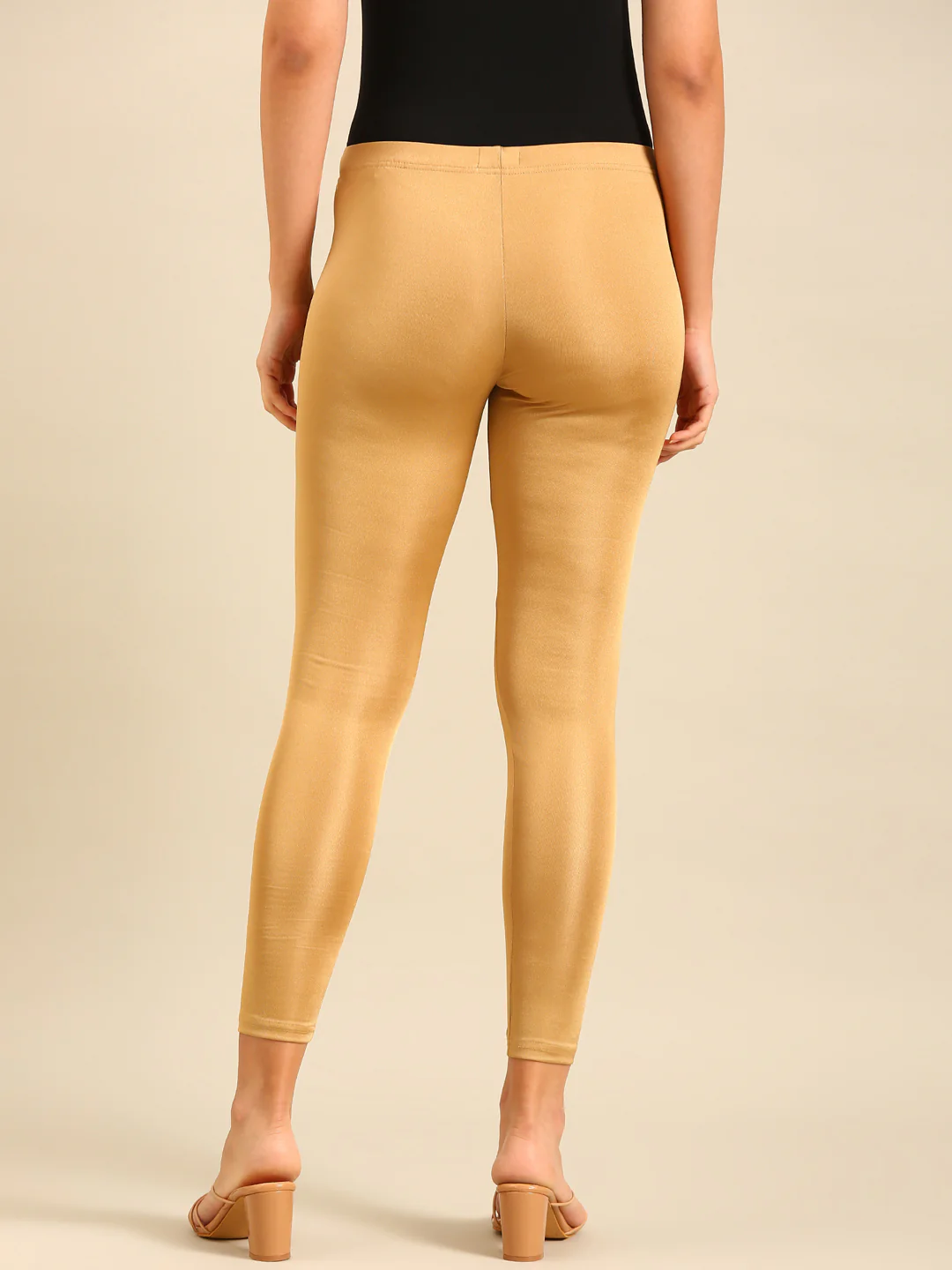 Women Gold Festive Leggings - Image 5