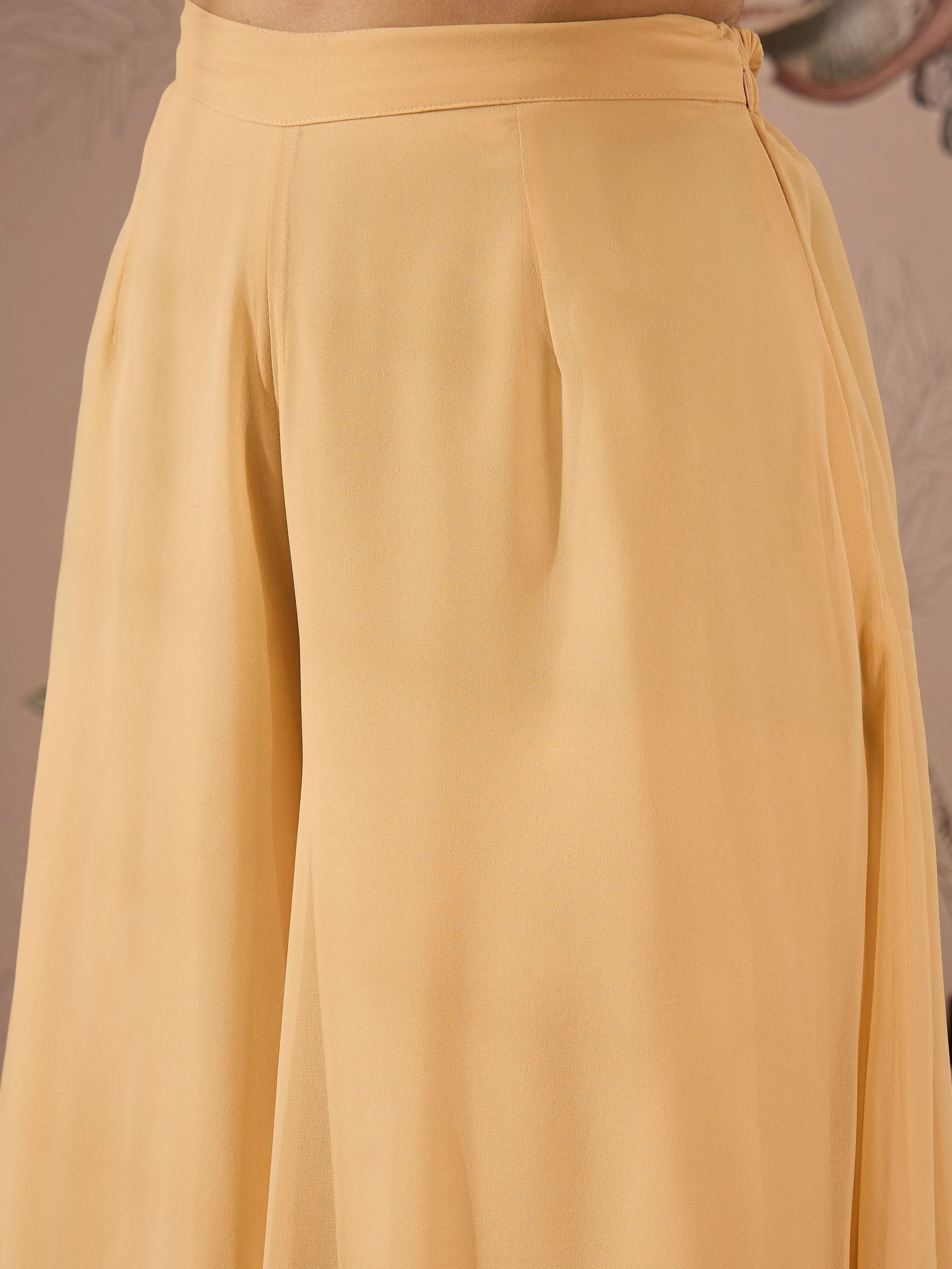 Women Gold Sequins Peplum Top With Flared Pants - Image 5