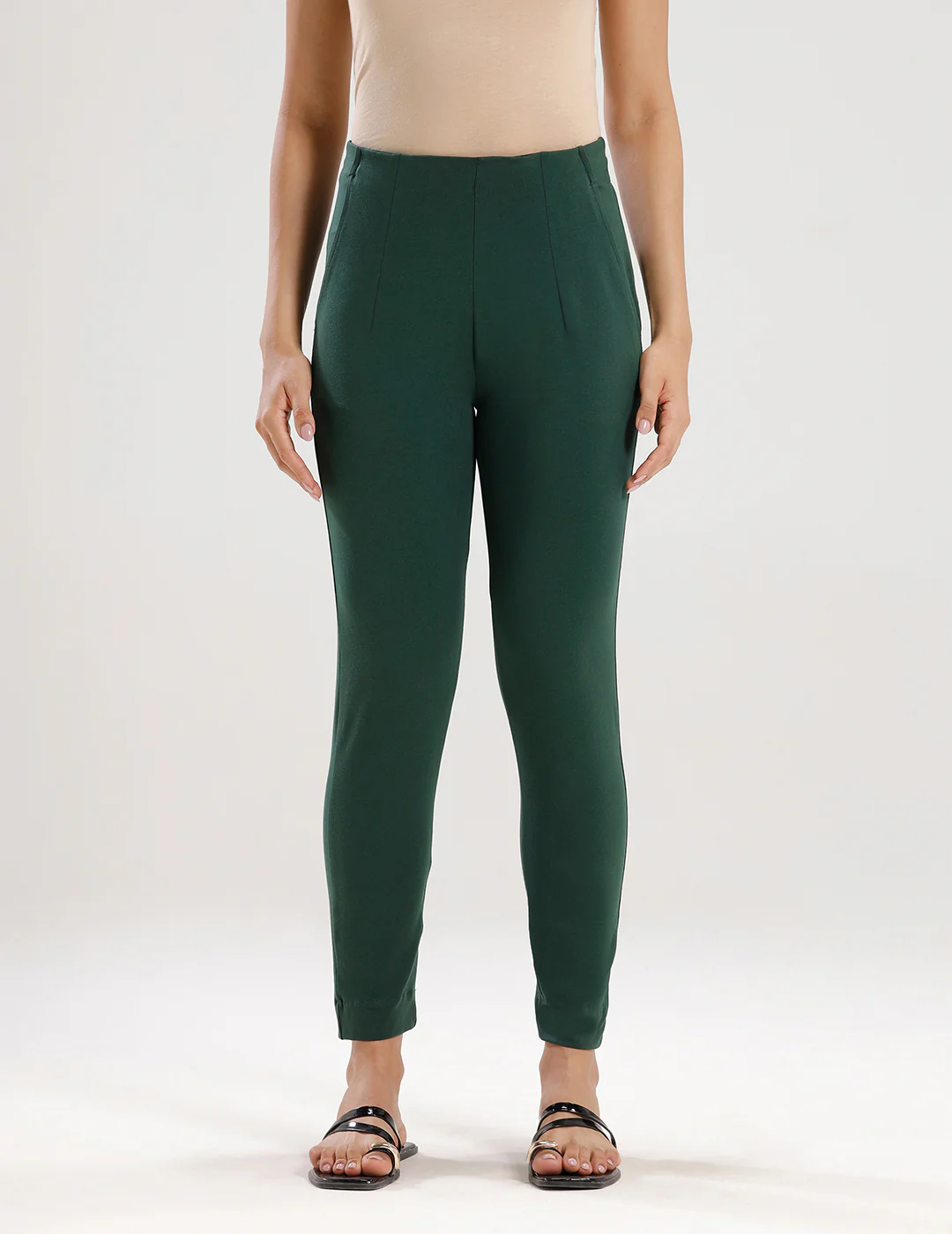 Women Green Casual Pants - Image 2