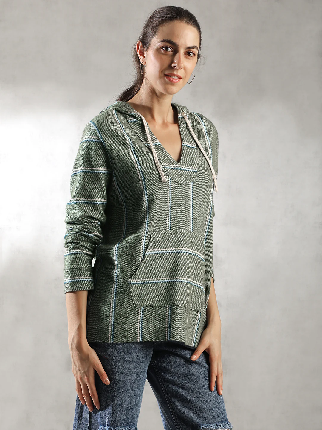 Women Green Oversize Hoodie - Image 3