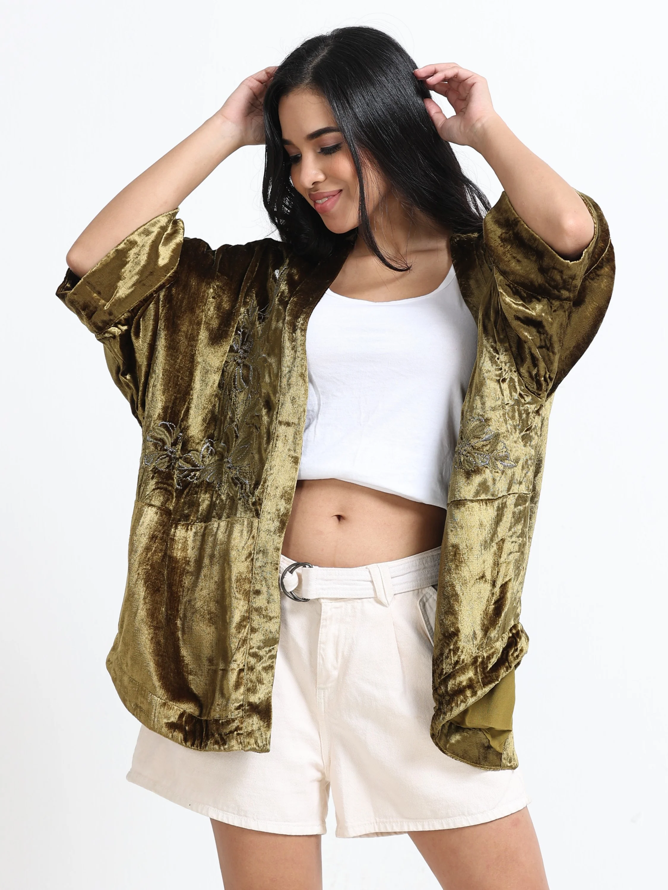Women Green Velvet Embellished Kimono Jacket - Image 6