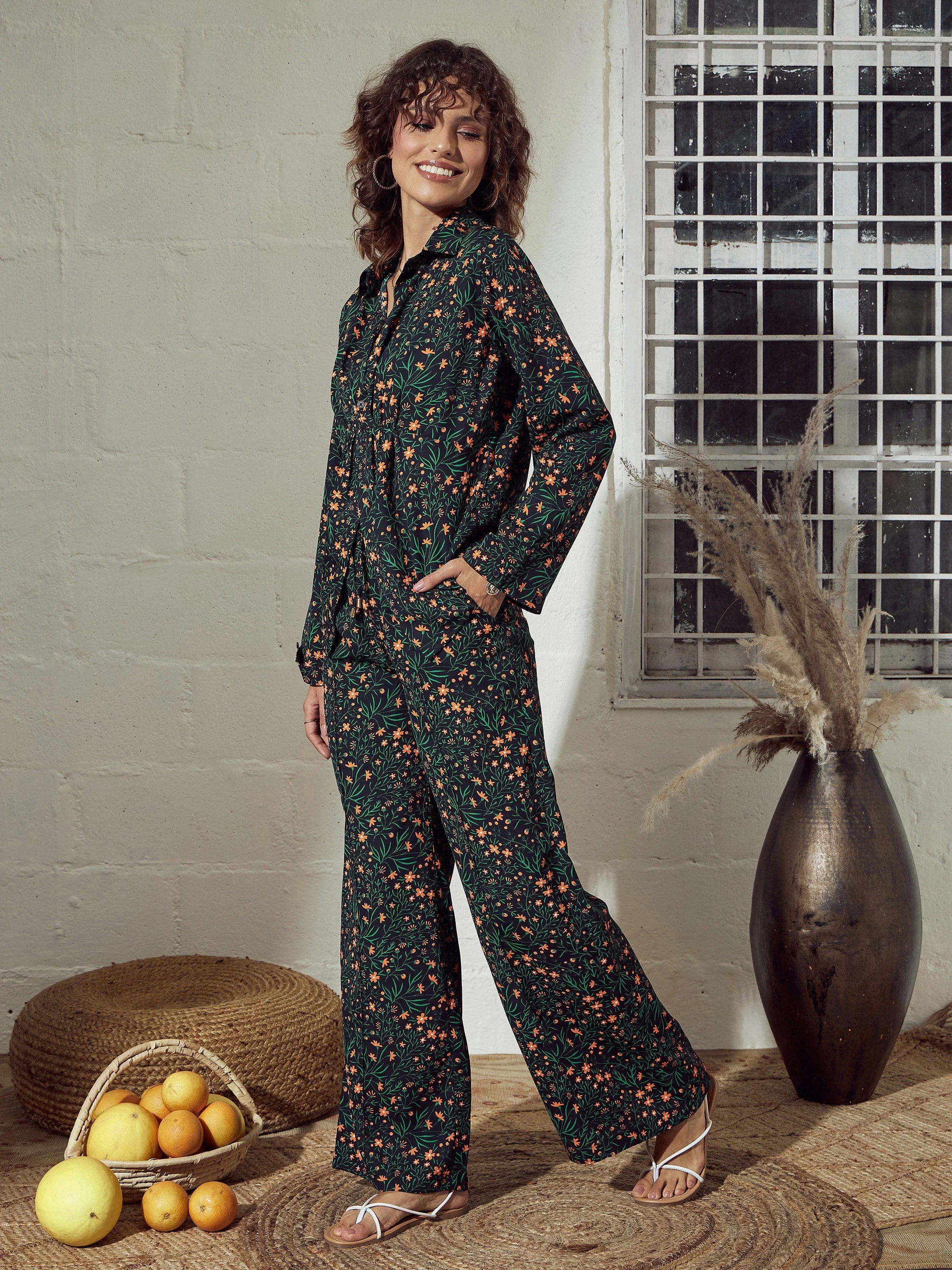Women Green Ditsy Floral Twisted Top With Pants - Image 3