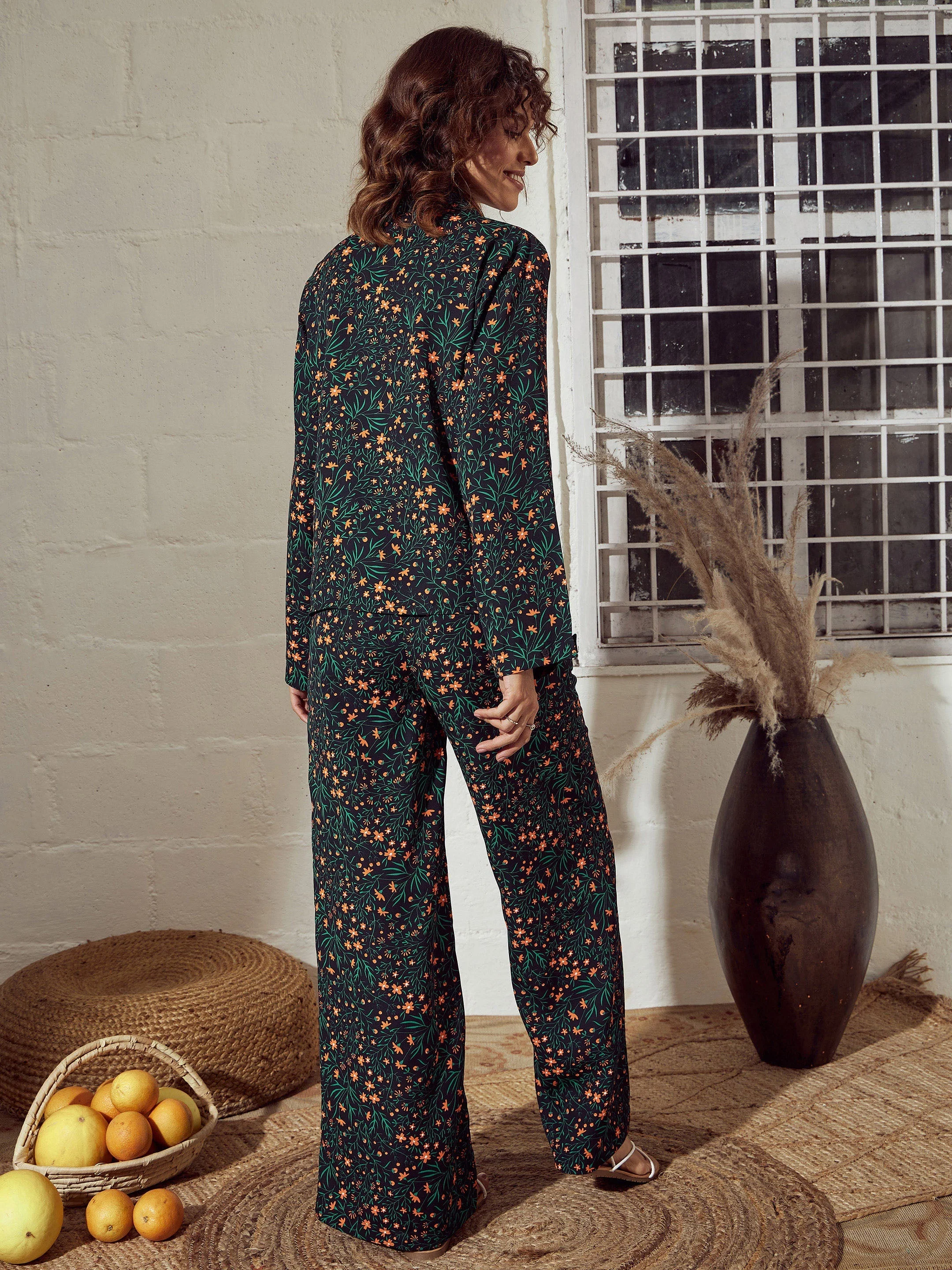 Women Green Ditsy Floral Twisted Top With Pants - Image 6