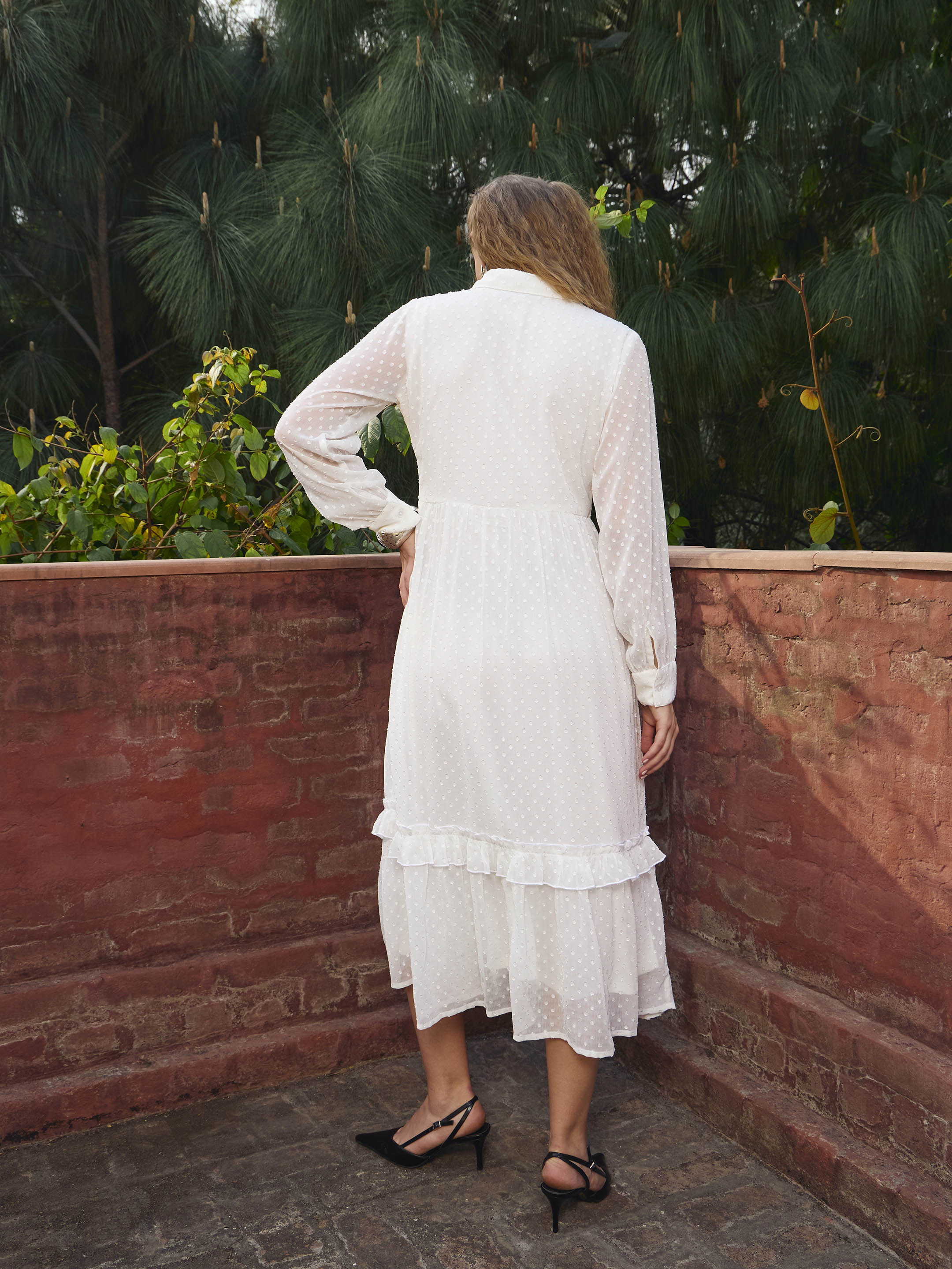 Women Green Dobby Puff Sleeve Midi Dress - Image 5
