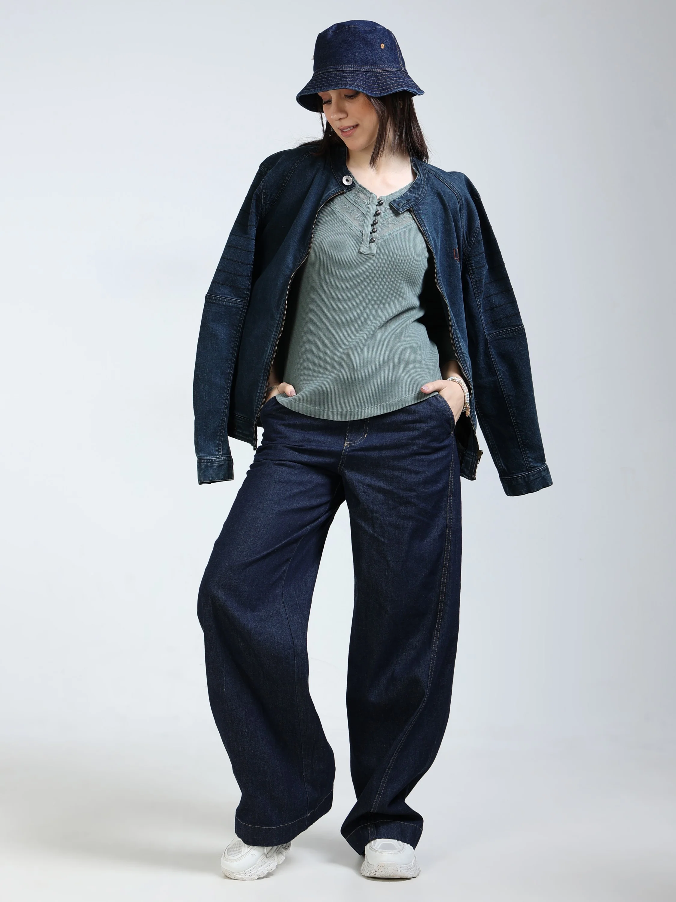Women Green Washed Work Top - Image 6
