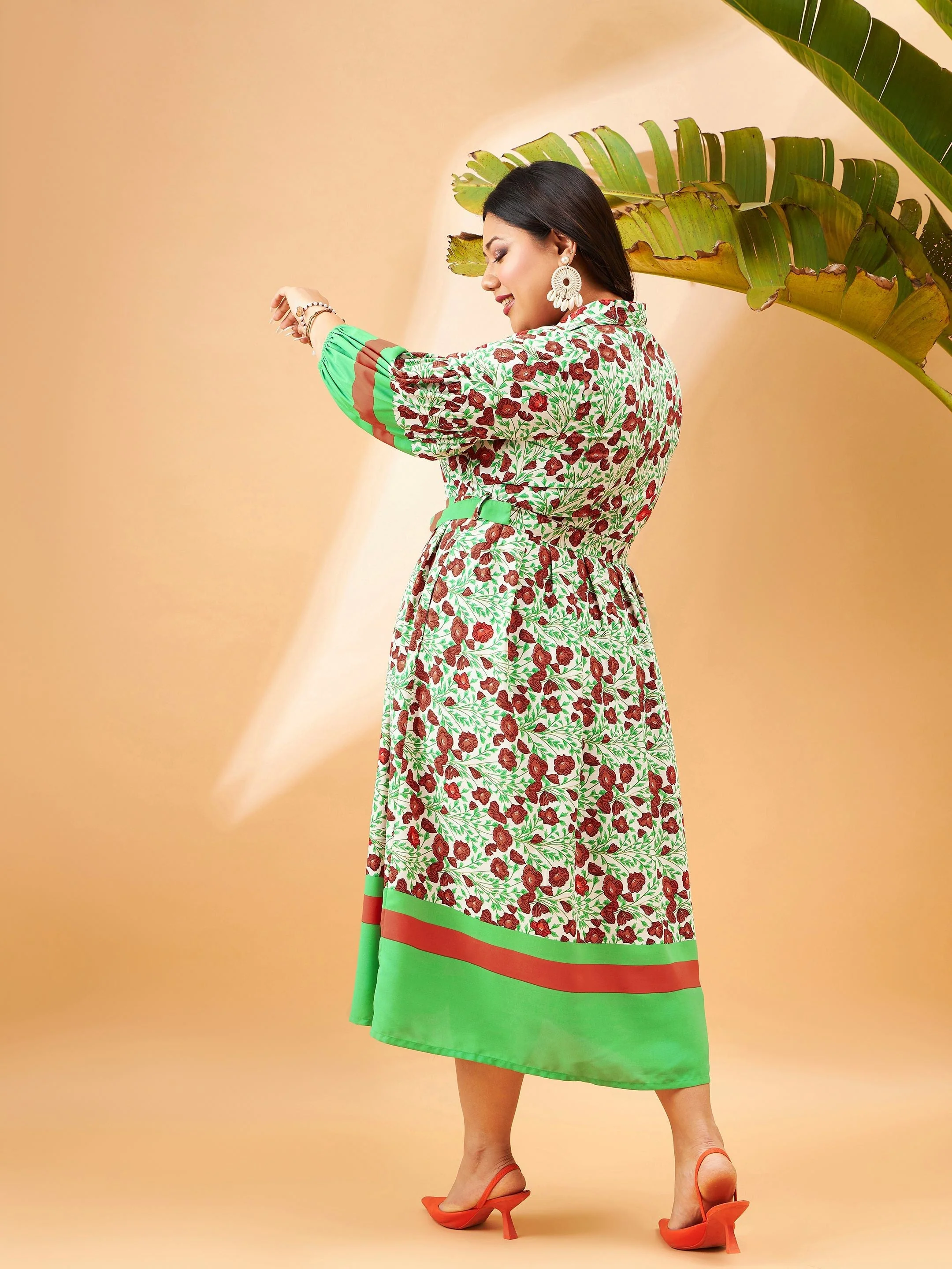 Women Green Floral Belted Midi Shirt Dress - Image 5