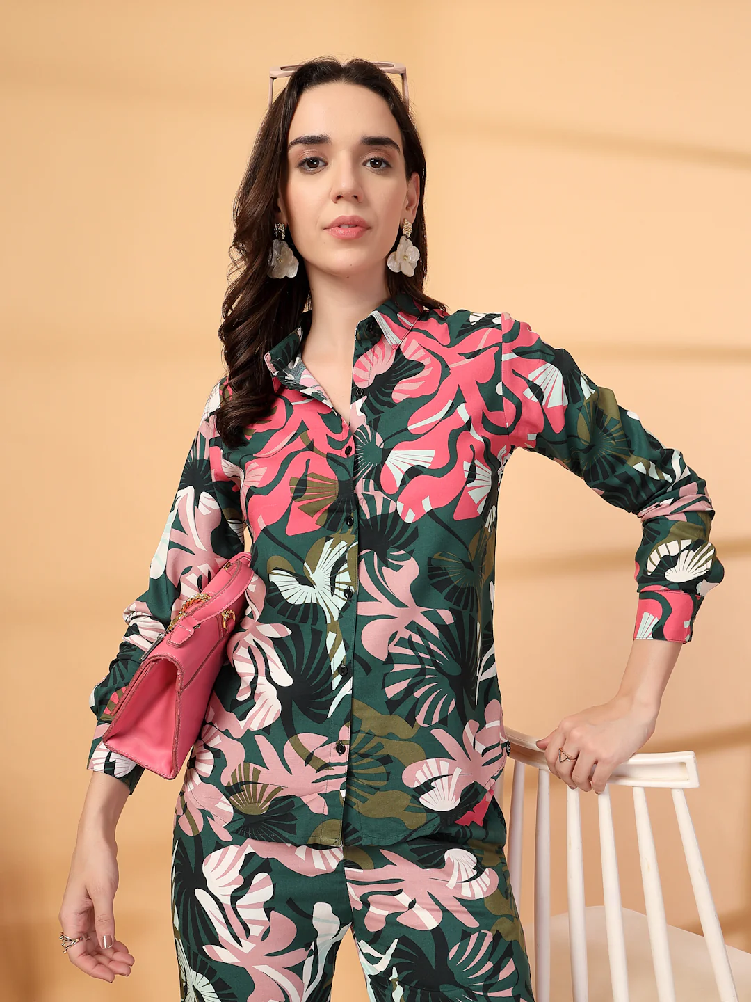 Women Green  Floral Print Co-ords - Image 2