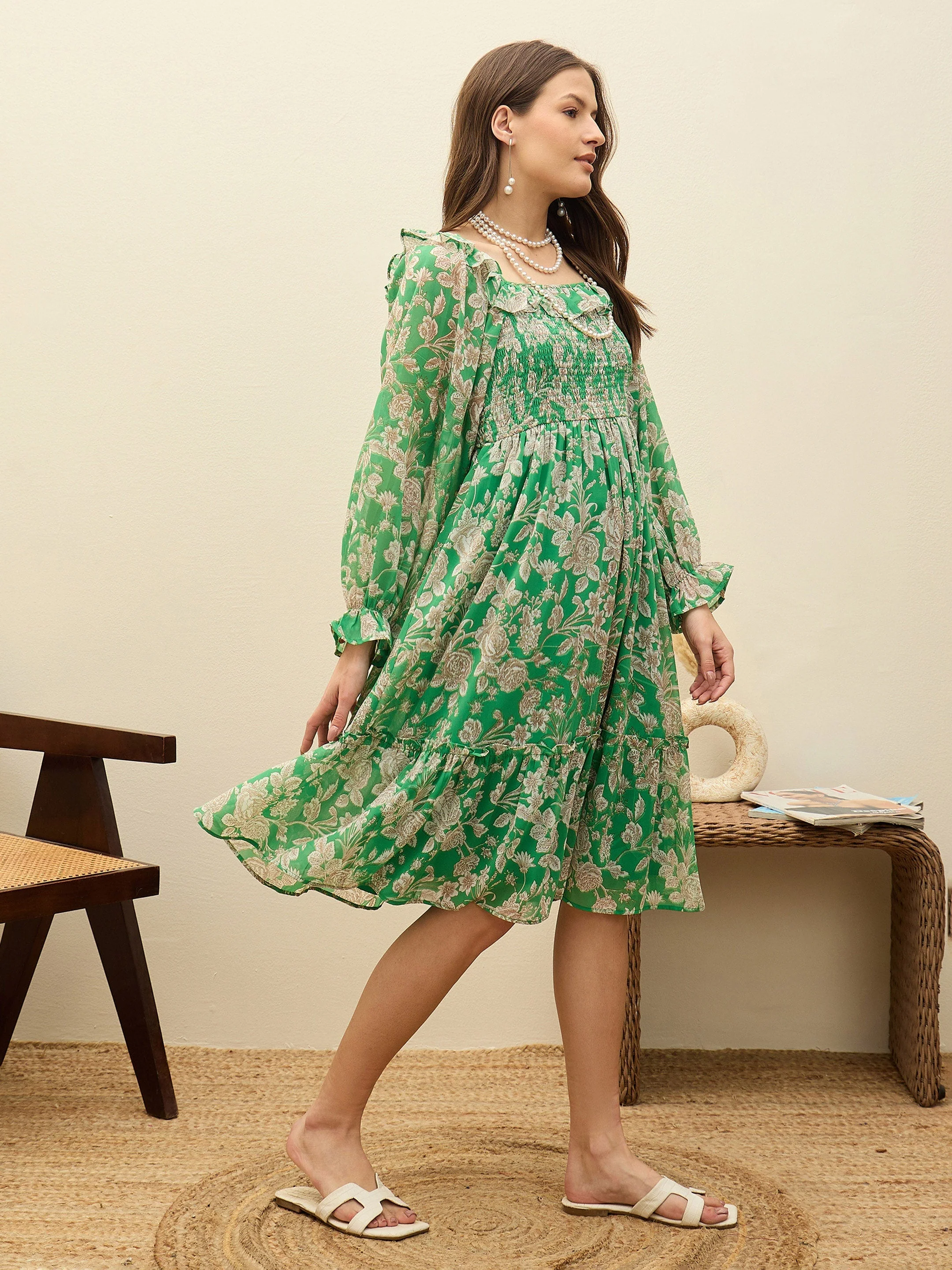Women Green Floral Square Neck Midi Dress - Image 3