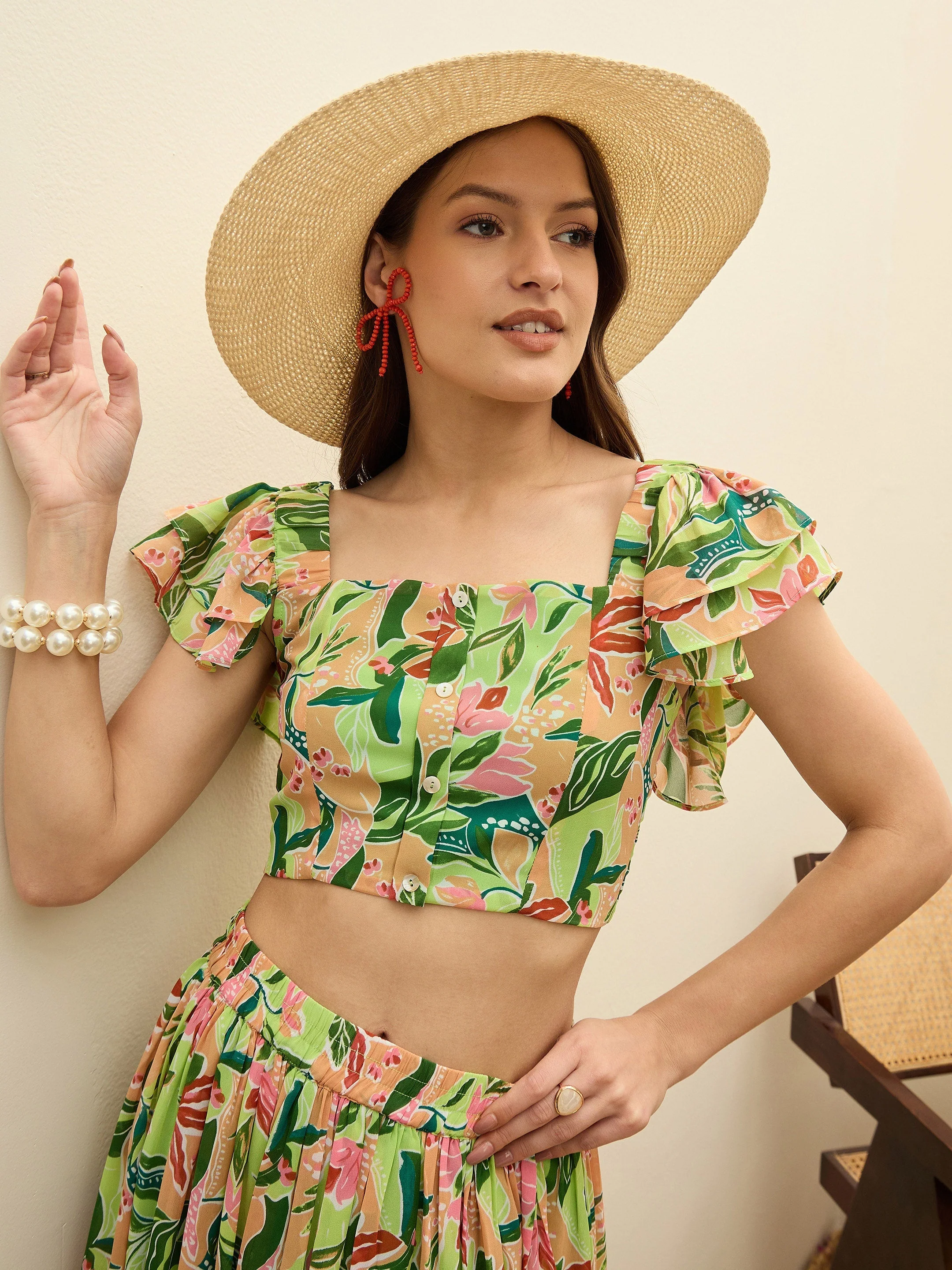 Women Green Floral Strappy Crop Top With Maxi Skirt - Image 4