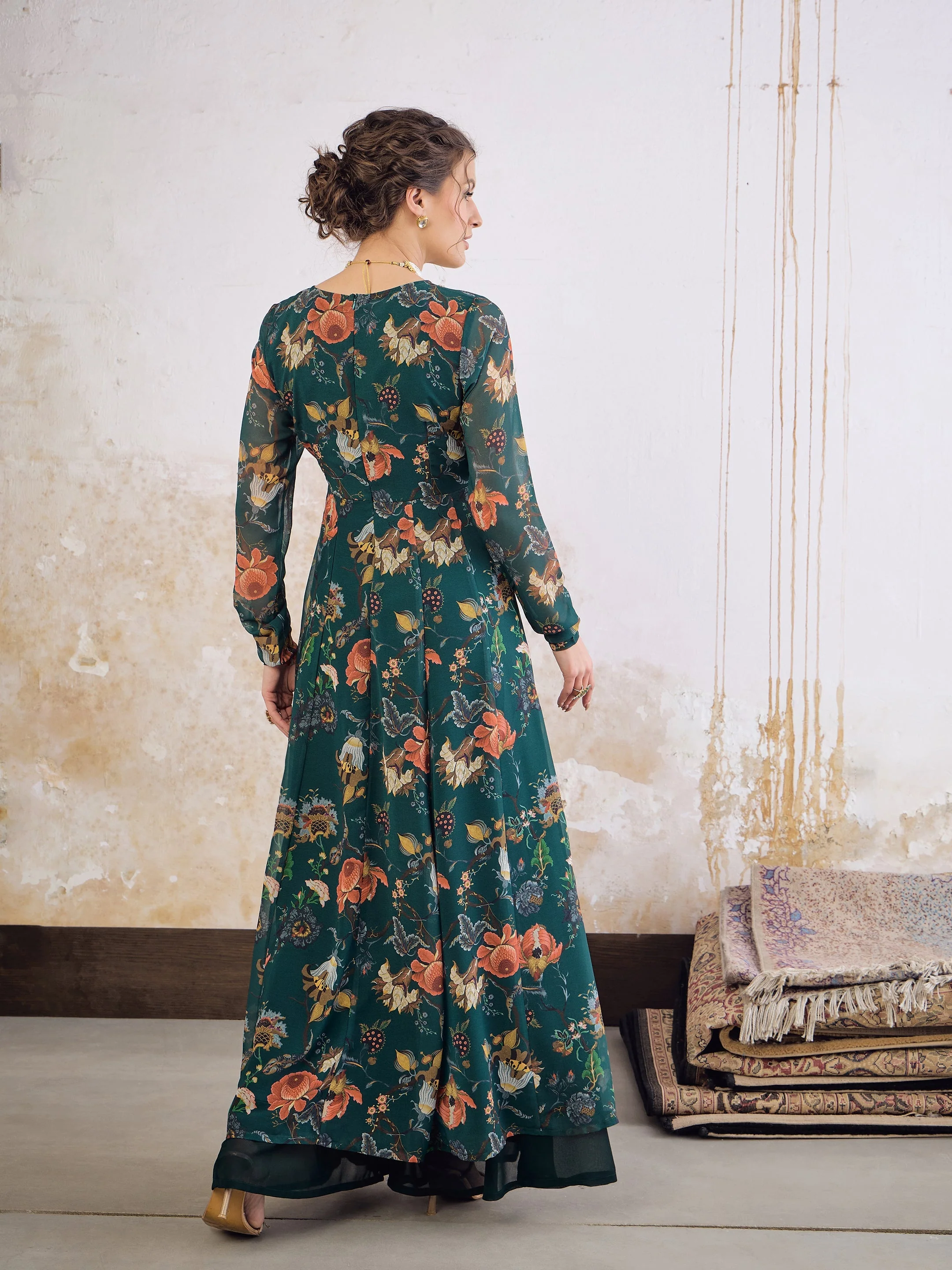 Women Green Floral Wrap Anarkali Kurta - Image 5