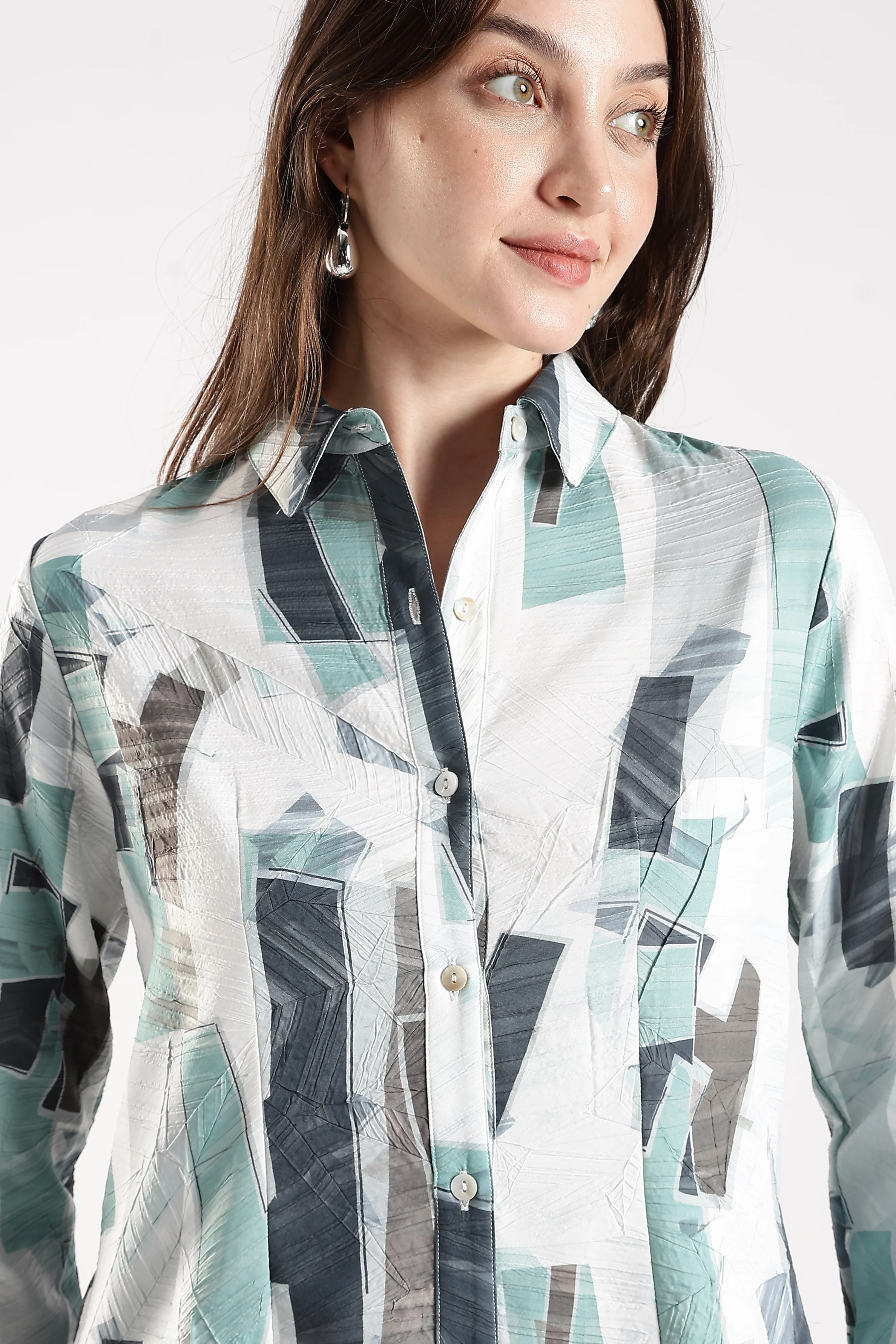 Women Green Full Sleeves Shirt Dress - Image 3