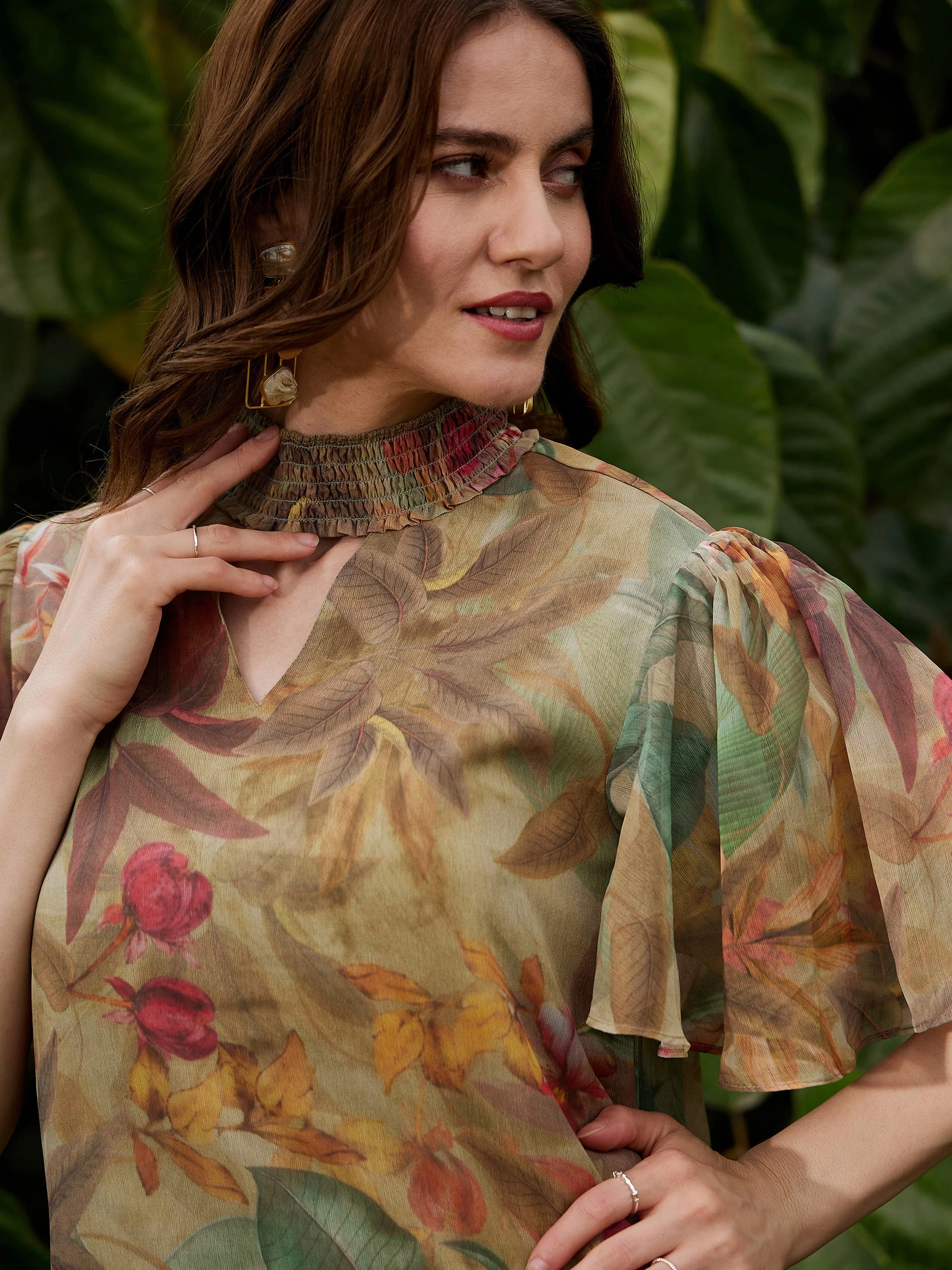 Women Green Jungle Printed Tiered Short Dress - Image 6