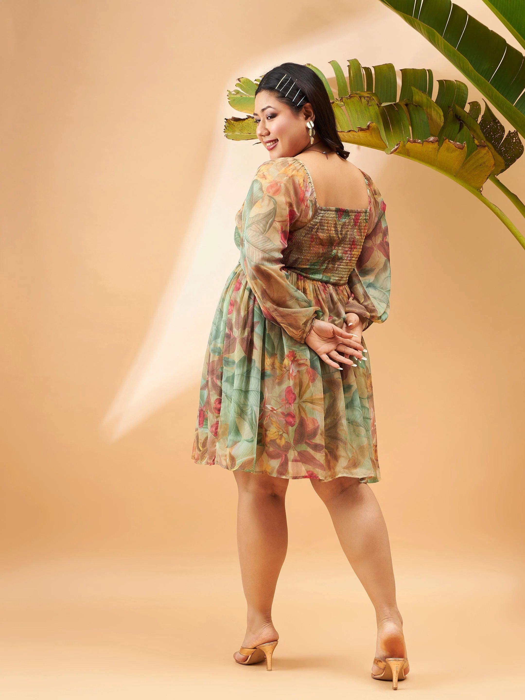 Women Green Printed Back Smocking Skater Dress - Image 5