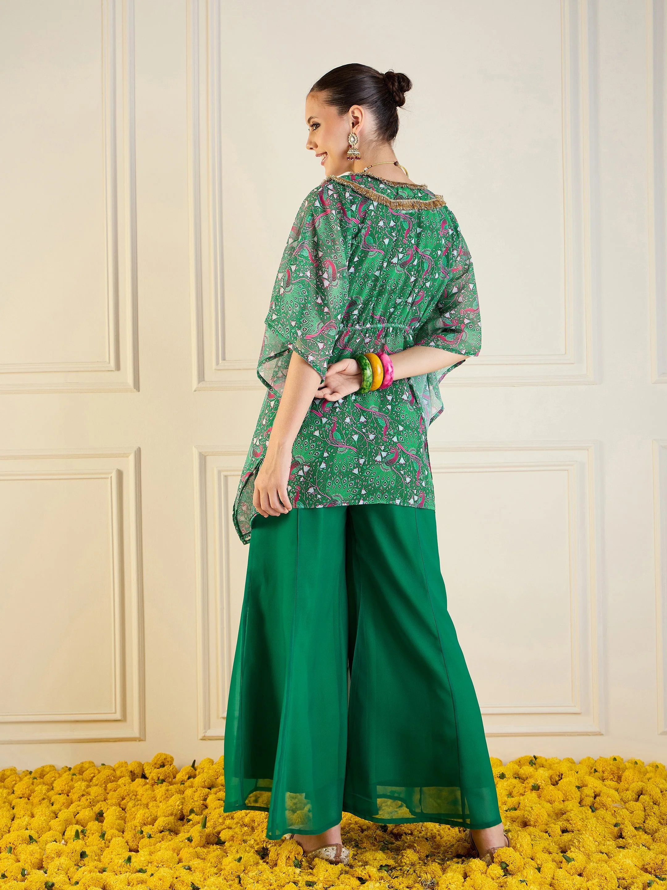 Women Green Printed Cape With Flared Pants & Crop Top - Image 6