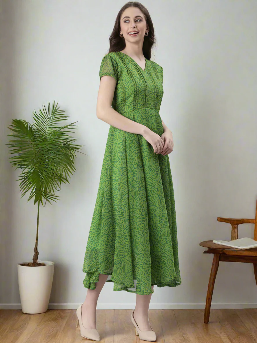 Women Green Printed Midi Dress - Image 6