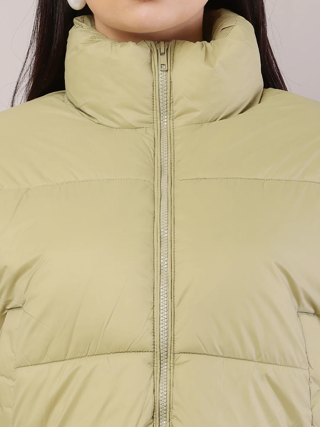 Women Green Puffer Jacket - Image 5