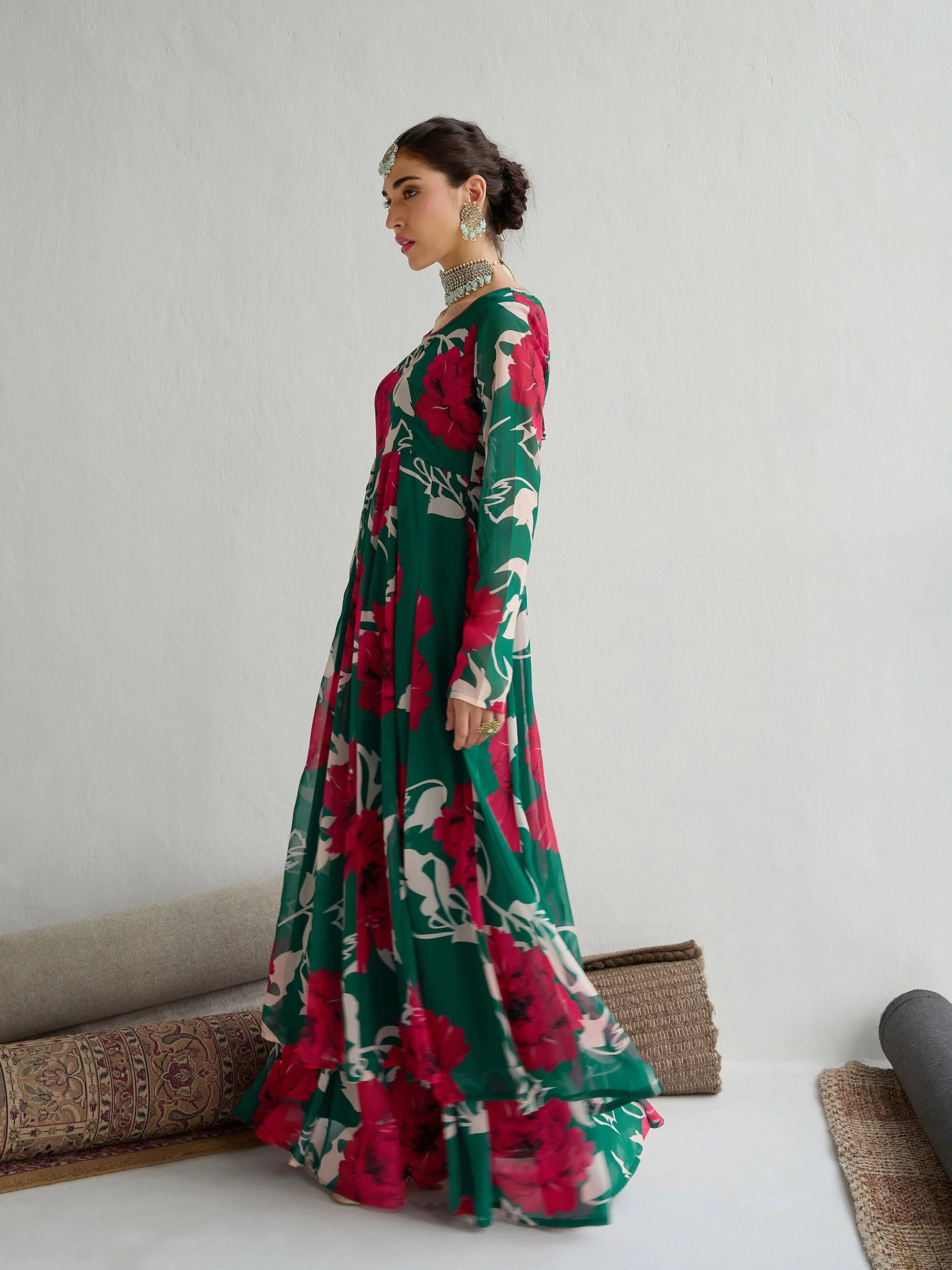 Women Green & Red Floral Anarkali Kurta - Image 3