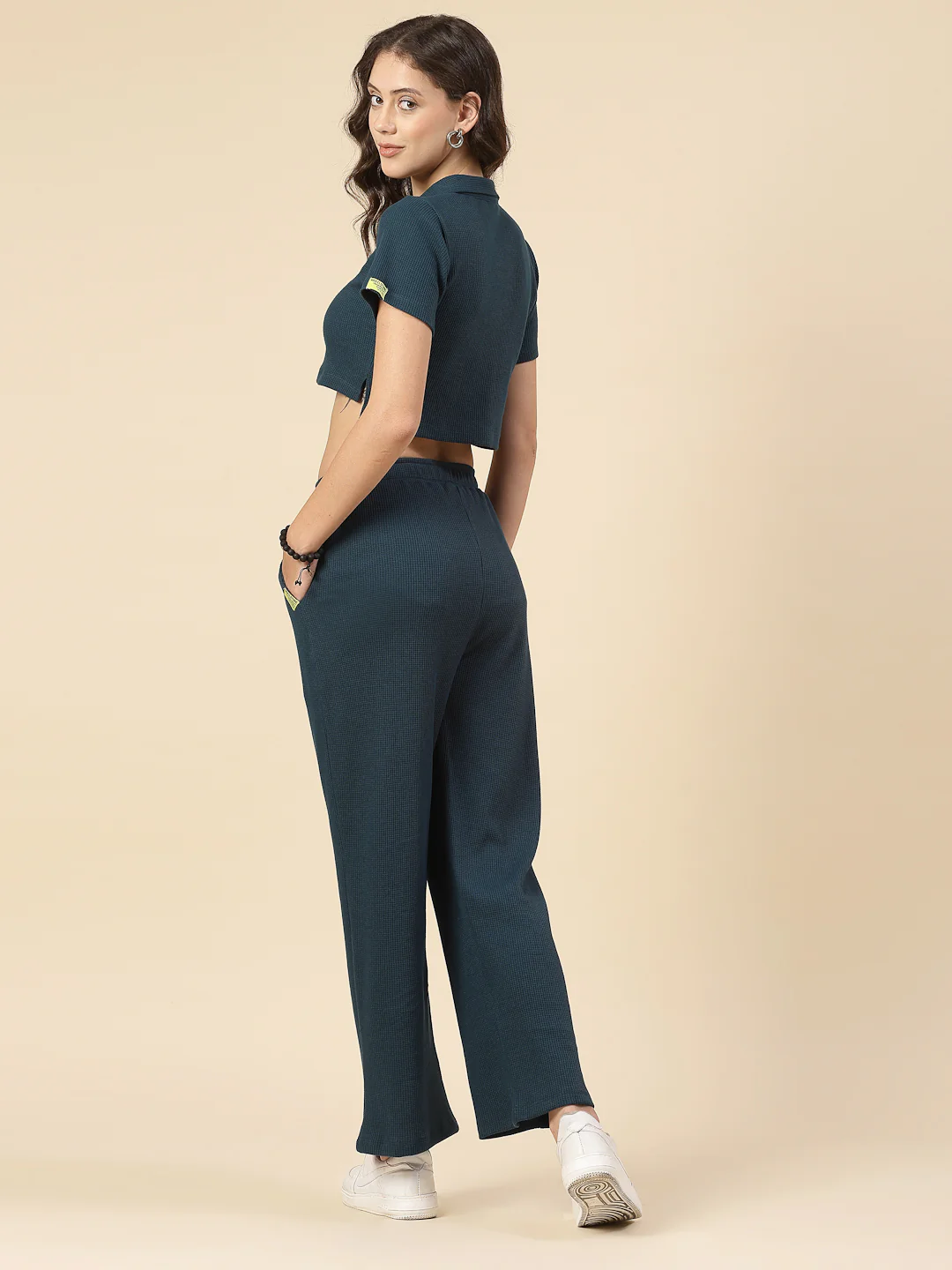 Women Green Regular Fit co-ords - Image 2